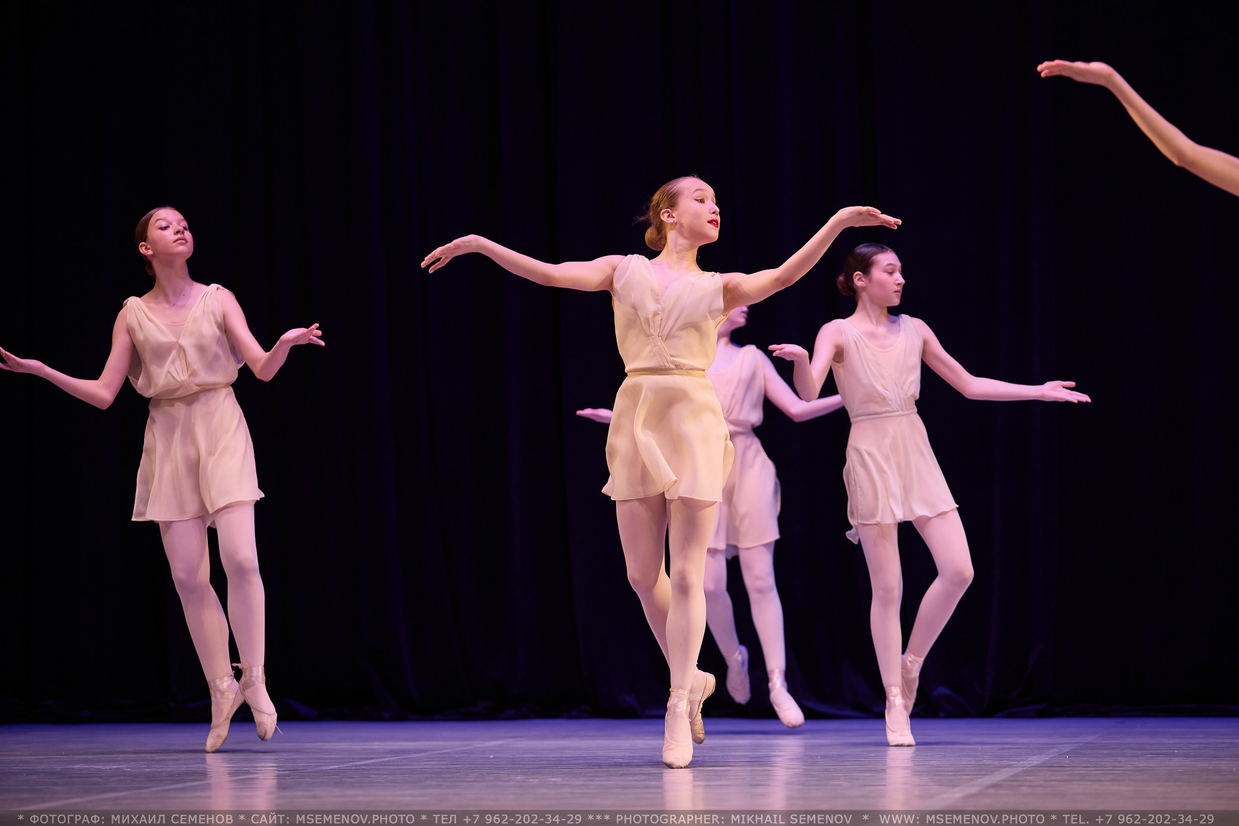 АНОНС Концерта «Хореографический дивертисмент» Театра Балета. Photographer for business Mikhail Semenov. Aqua photo studio, photo school