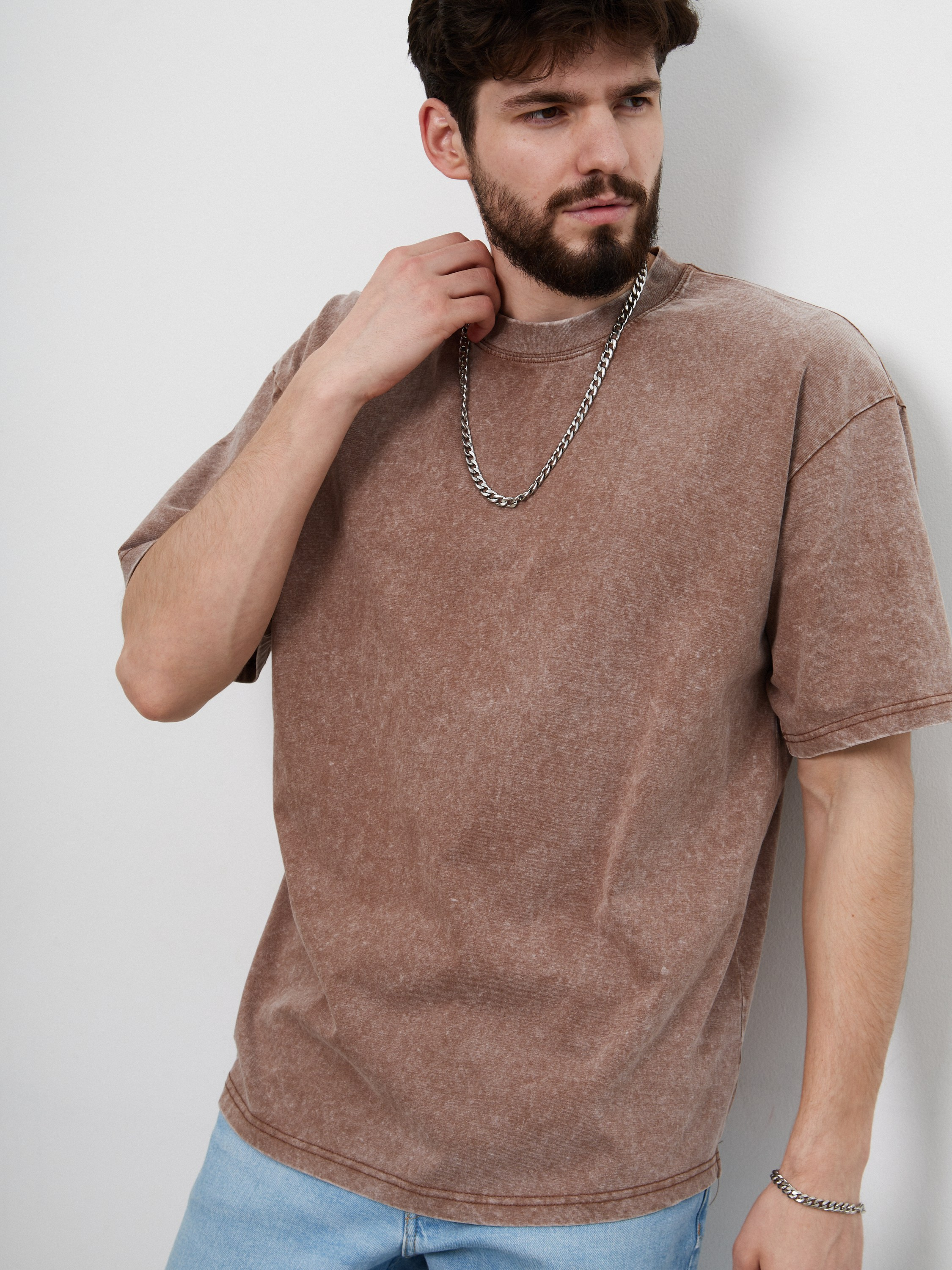 Фотосъемка футболок тай дай Екатеринбург Wildberries ВБ Ozon Озон фотосессия одежды Екб заказать цена фотосъемка товара WB варенки Екб. Фотограф Екатеринбург Анастасия Жерновская | Маркетплейсы и нейрофото