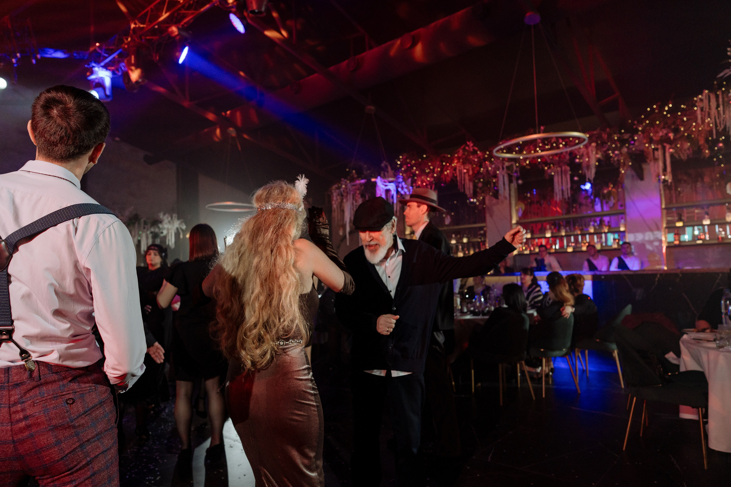 Альбион Тур