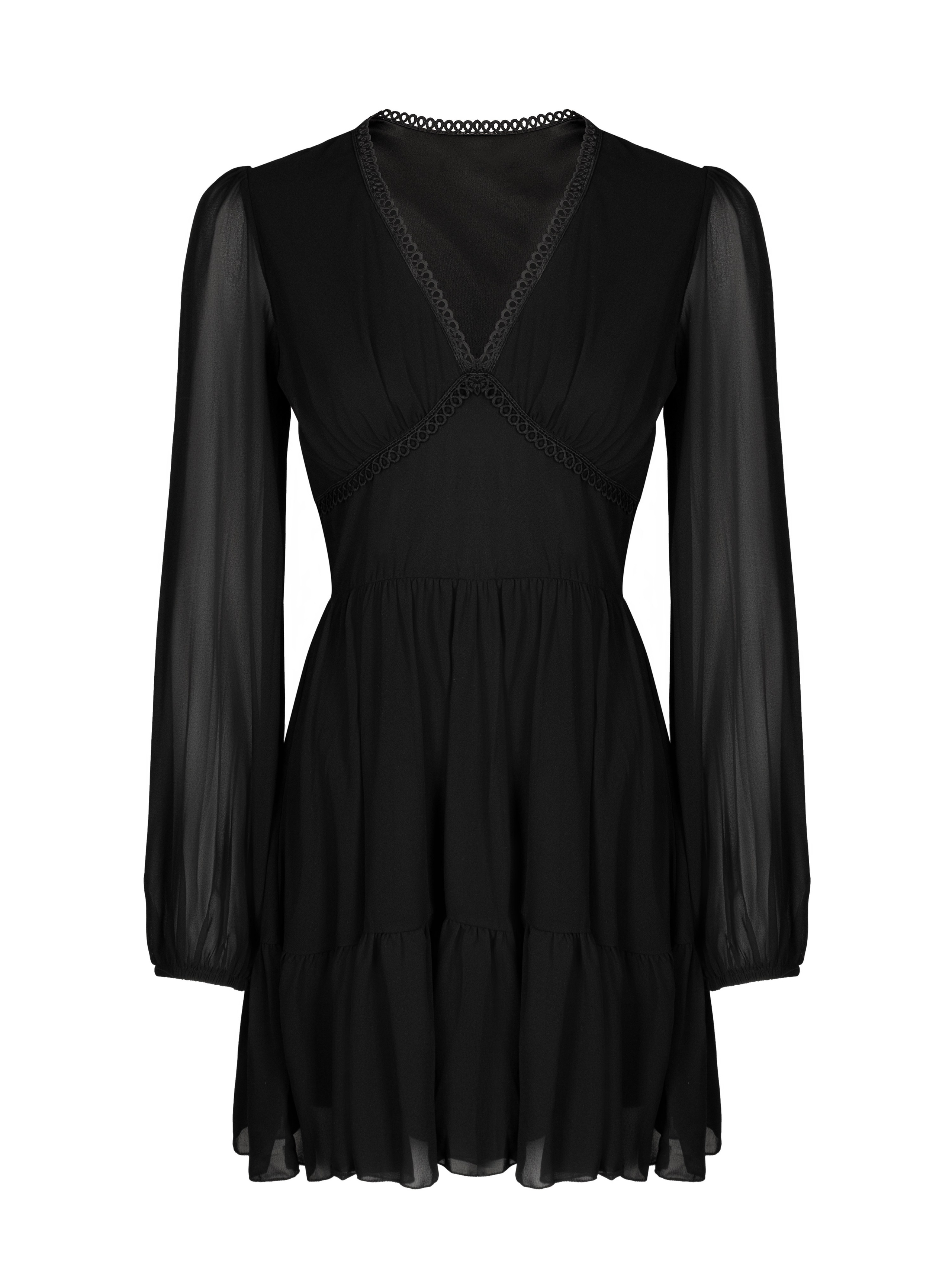 Съемка черного платья на невидимом манекене