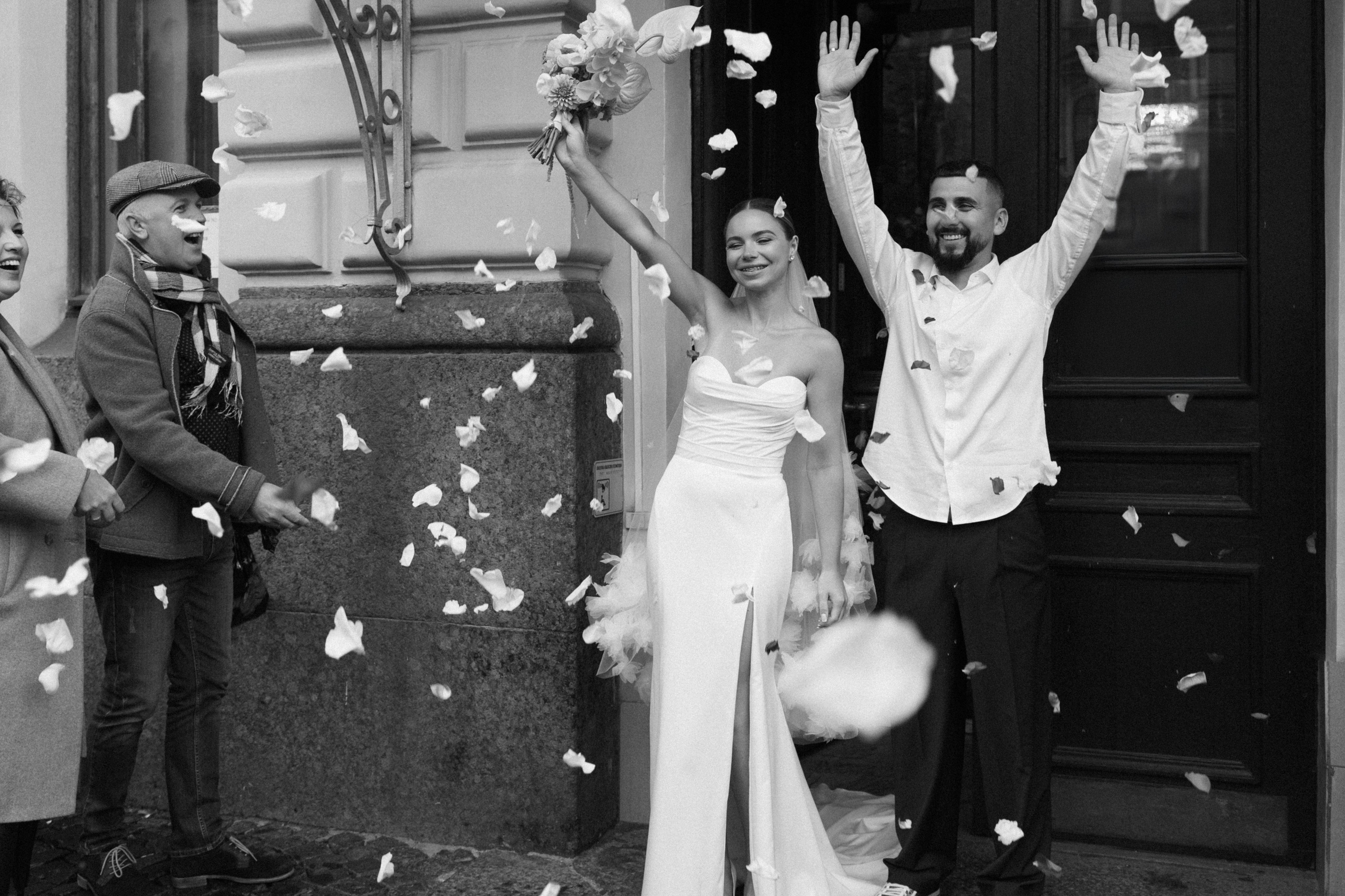 Андрей и Алина. Питер. Утро в отеле Angleter и банкет в Сезонах. Цифра и плёнка. Свадебный фотограф Катерина Чулкова