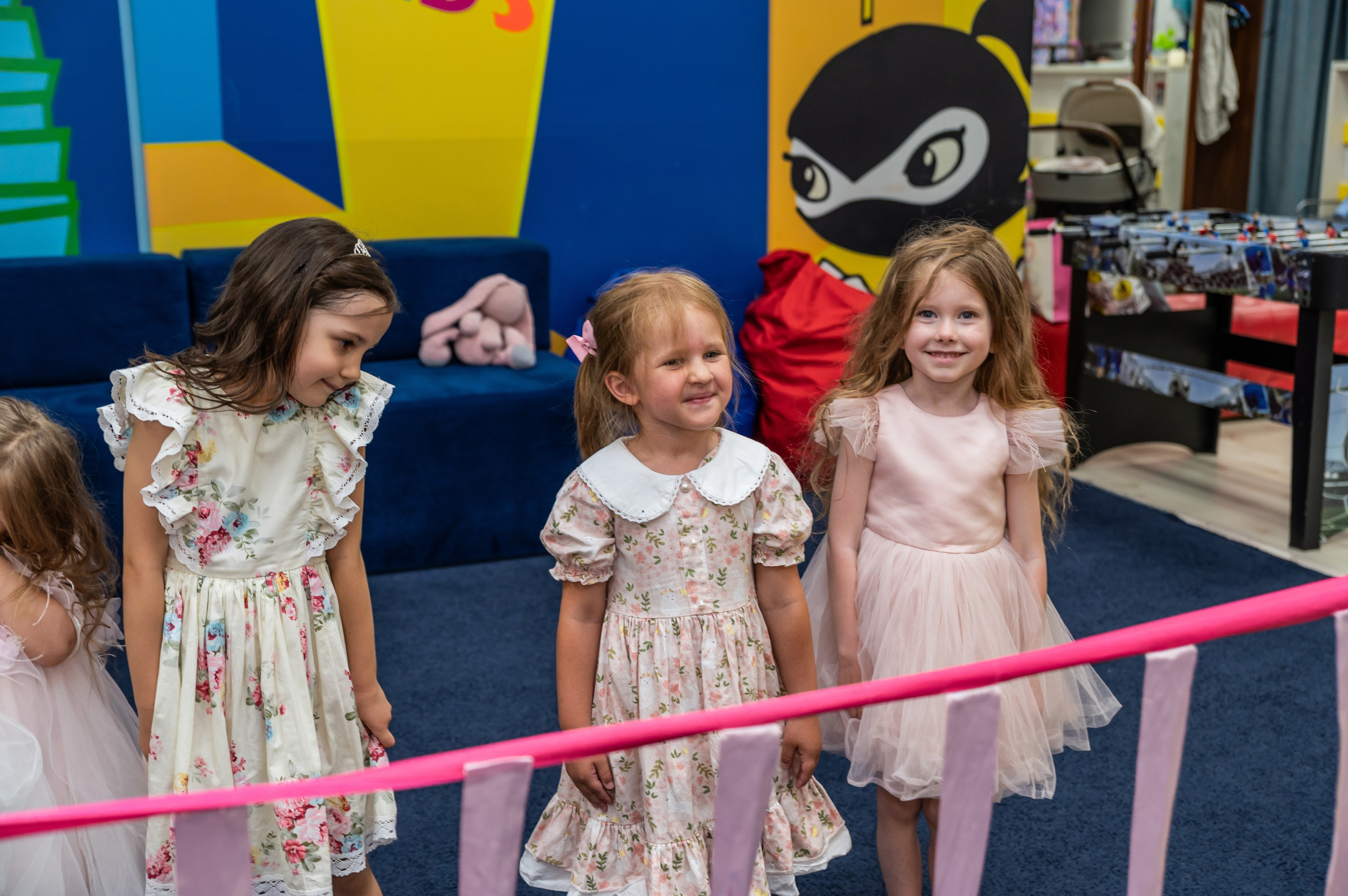 Игротека Ниндзя Кидс. Я Ольга Казанцева, фотографирую снимаю ваши киноистории и печатаю фото и цифровые портреты на холсте