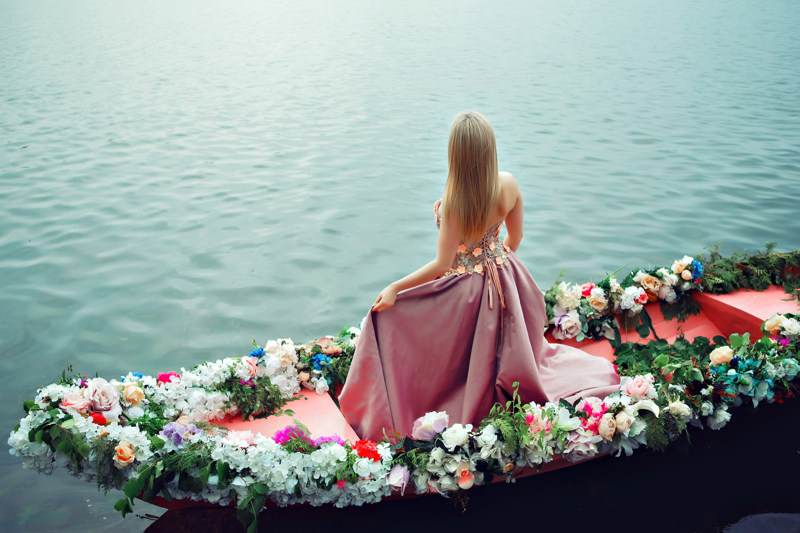 Цветочная Лодка. Свадебный и портретный Фотограф в Липецке Дмитрий Котюков