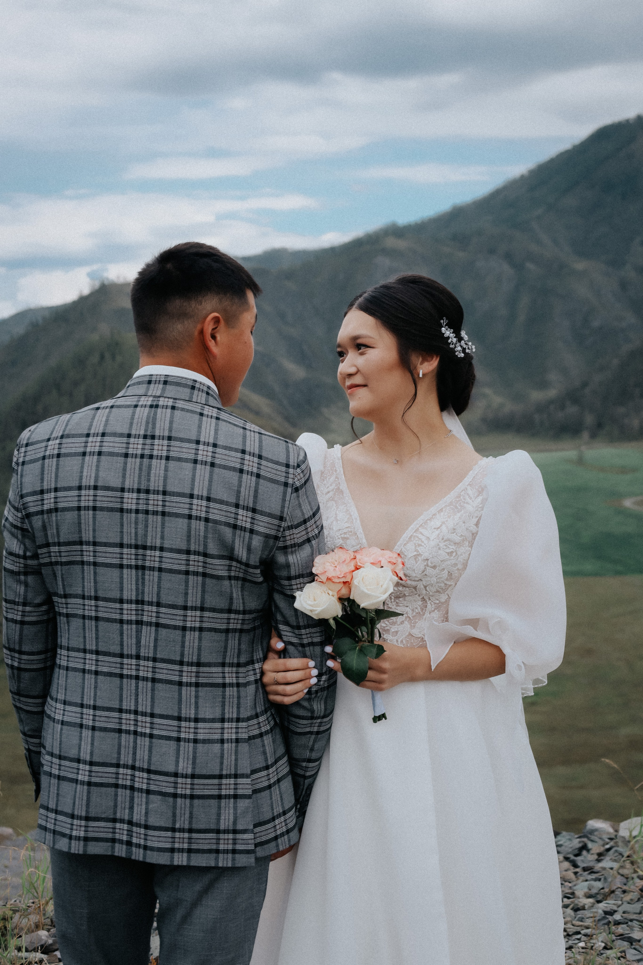 Аткыр и Айсана. Фотограф Горный Алтай