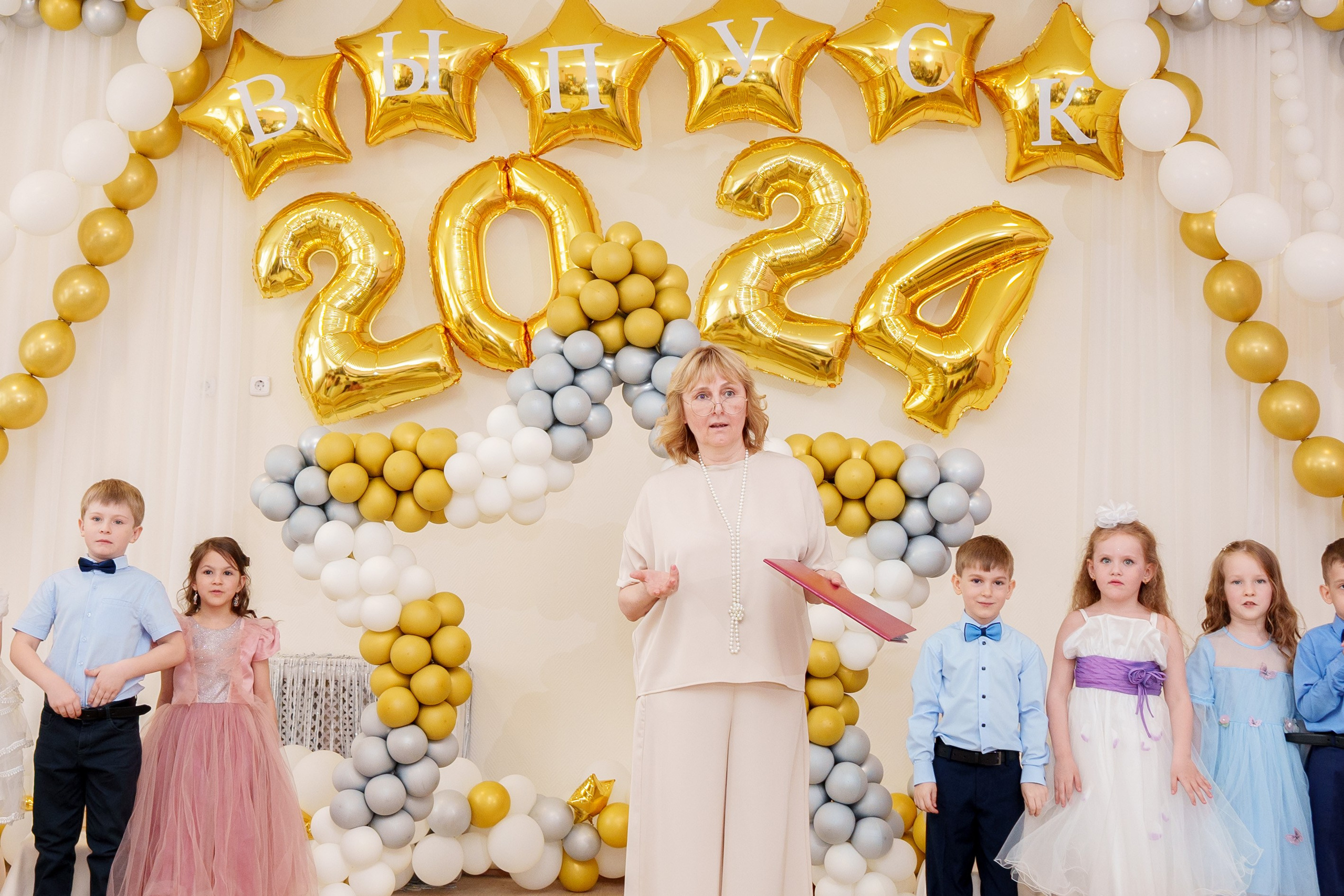 Выпускные в саду. Фотограф Юлия Попова