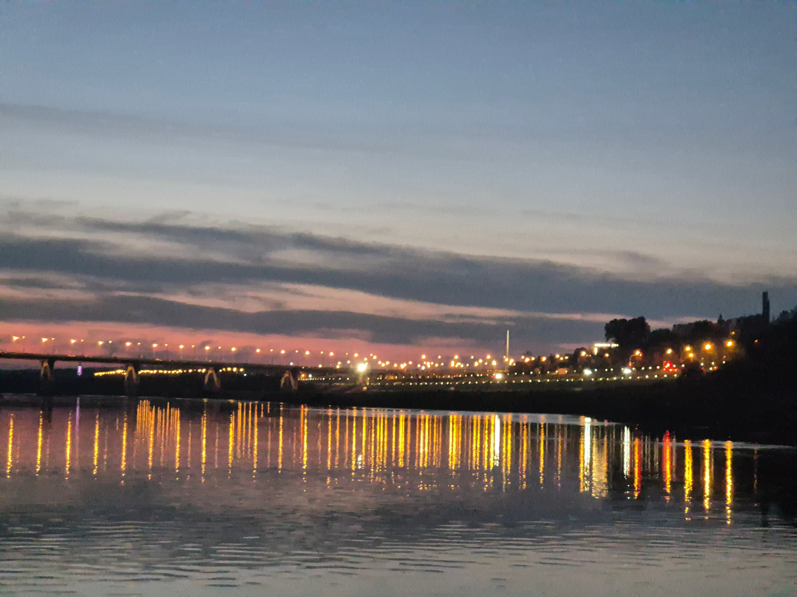 Смеркается. Летом 2026 здесь планируется заплыв X-Waters