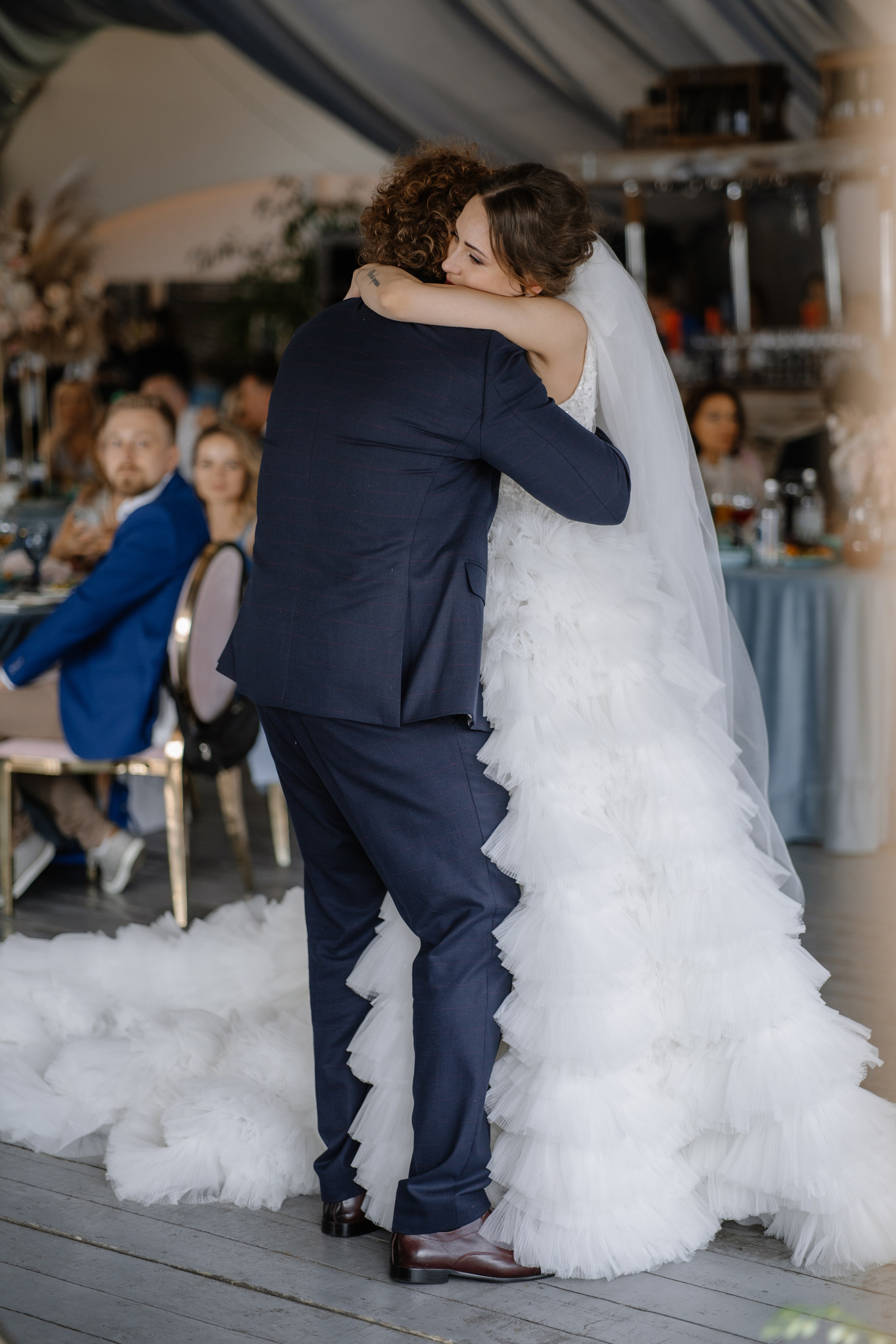 Выездная регистрация свадьбы в ресторане River Club Moscow. Свадебный и семейный фотограф в Москве Светлана Зоткина