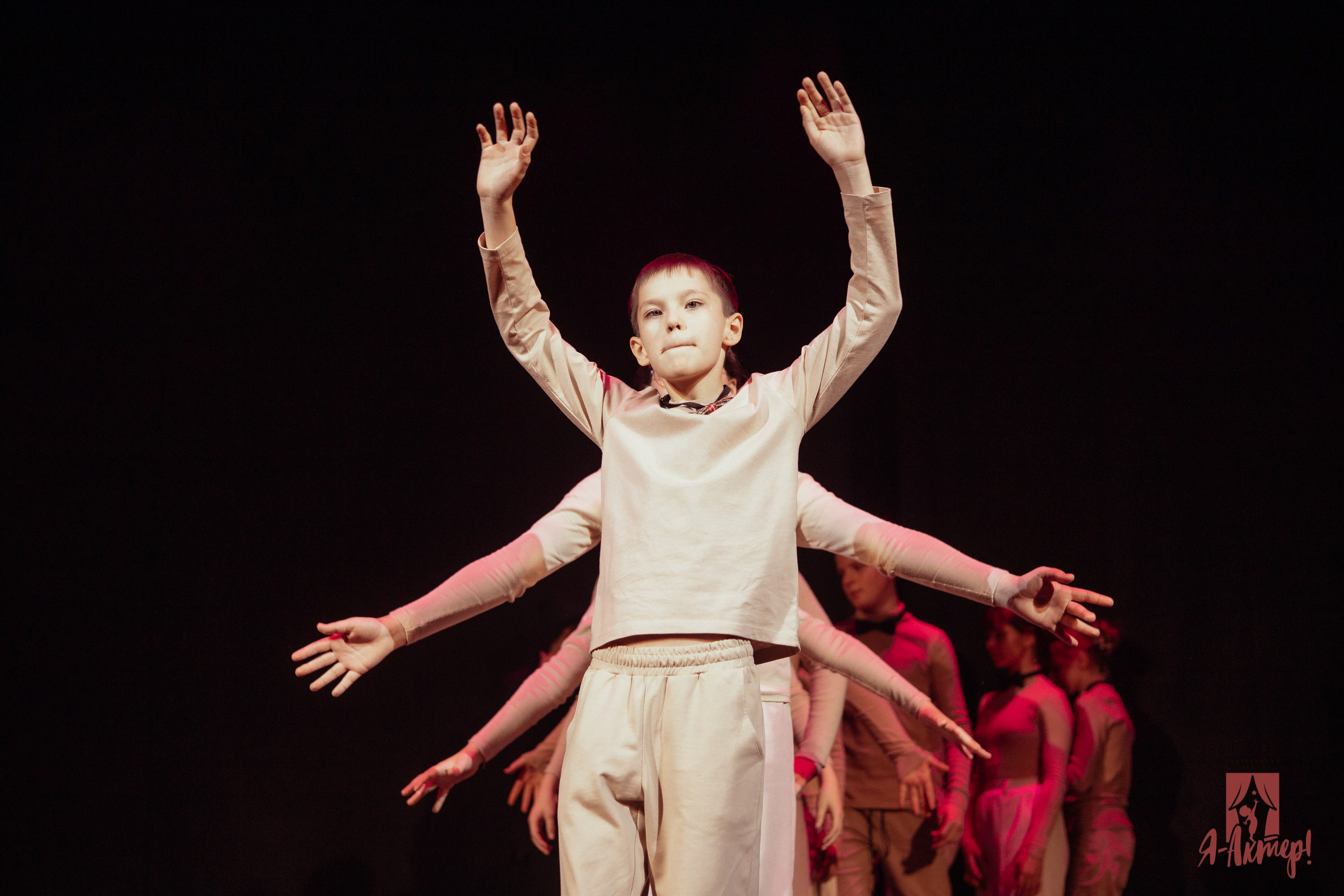 Театральный фестиваль | рекорд