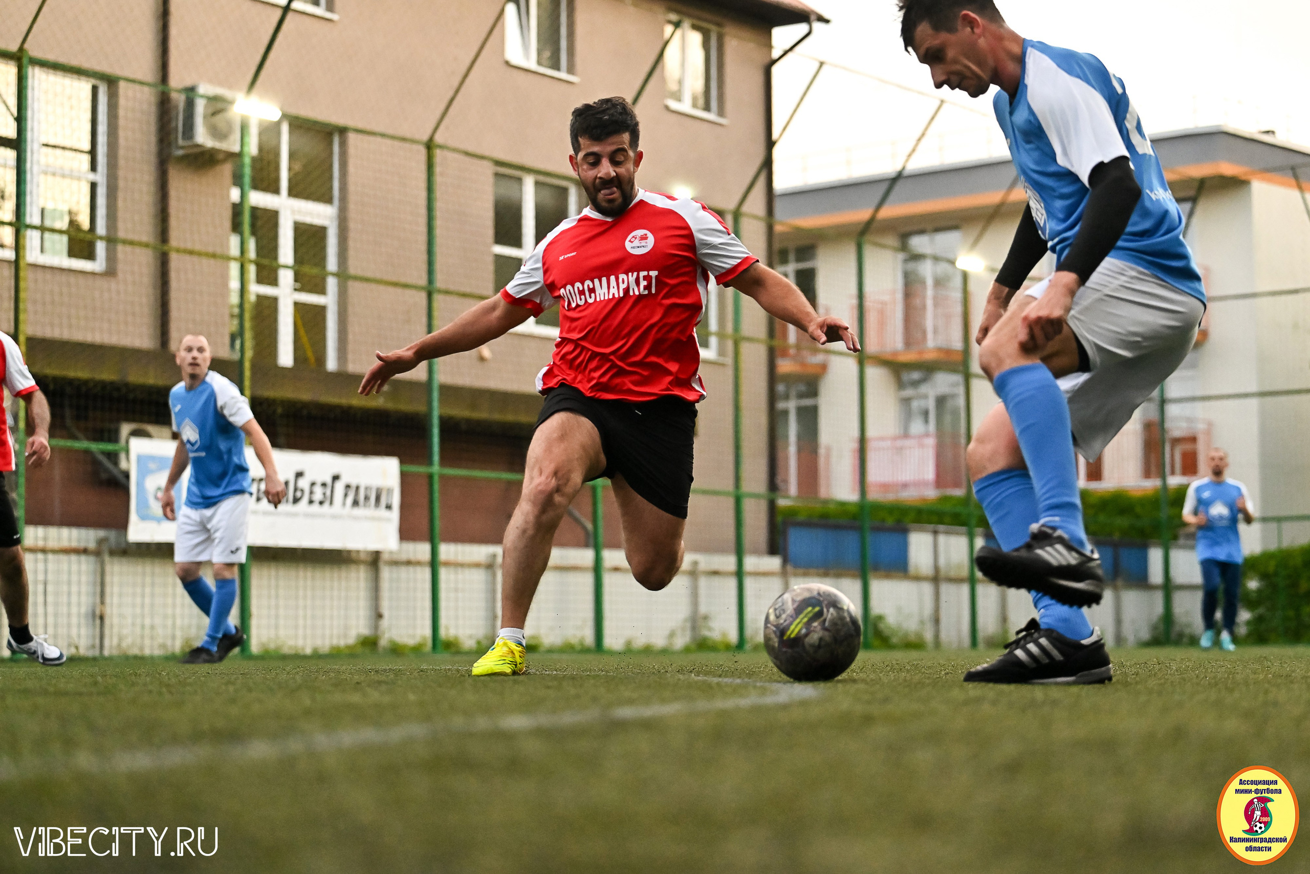 ИГРЫ МИНИ-ФУТБОЛЬНОЙ И КОРПОРАТИВНОЙ ЛИГИ. VIBECITY.RU Вайб Сити Ру Фоторепортажи Фотоотчеты Калининград
