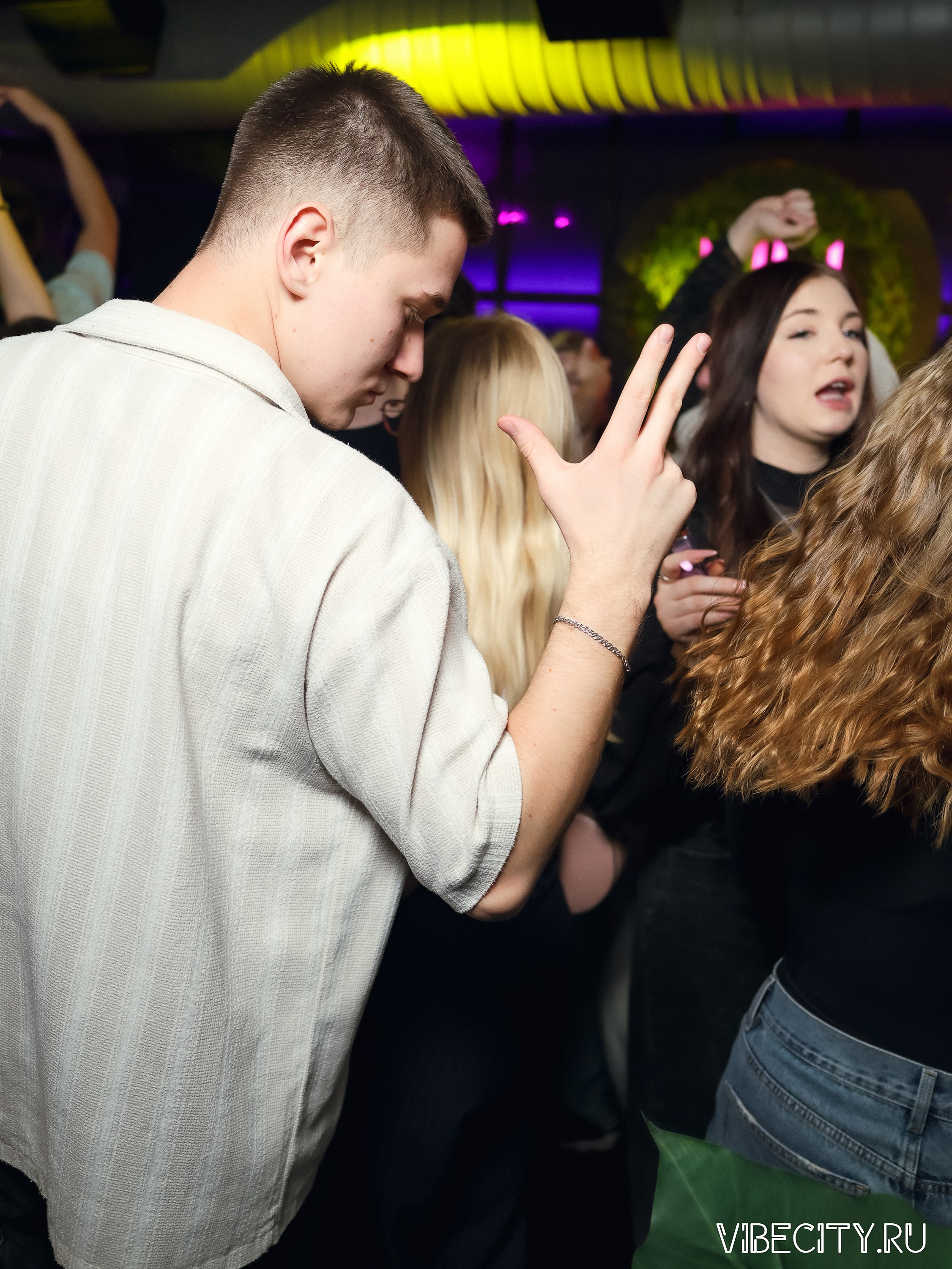 DOUBLE U. VIBECITY.RU Вайб Сити Ру Фоторепортажи Фотоотчеты Калининград