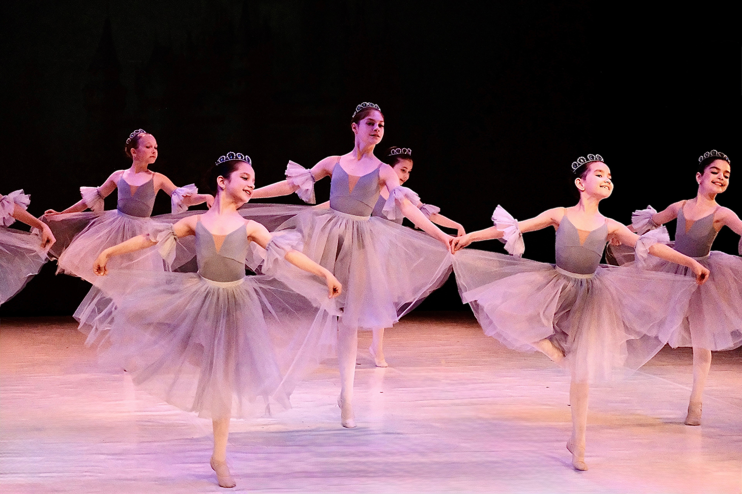 Танцы и балет. Фотограф и художник в Москве Евгения Нюнина