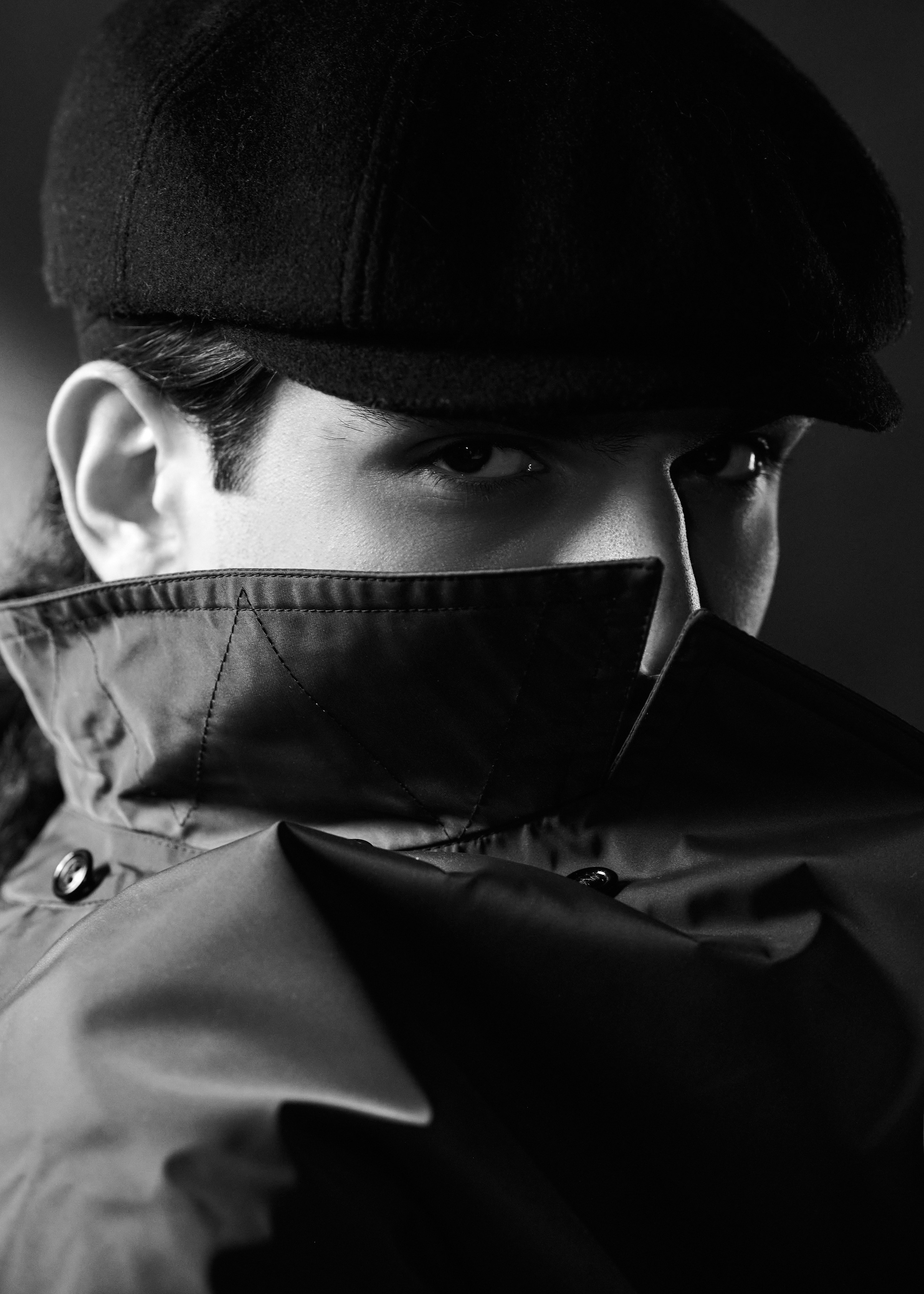 Черно-белая художественная фотосессия в Калуге. Фотограф Регина Барская, Калуга