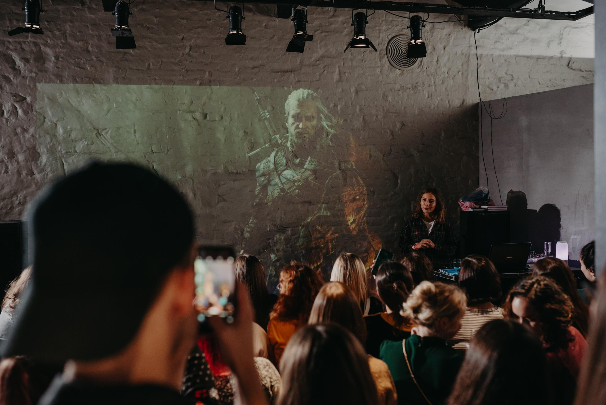 Издательство АСТ. Фотограф в Москве Илья Максимов