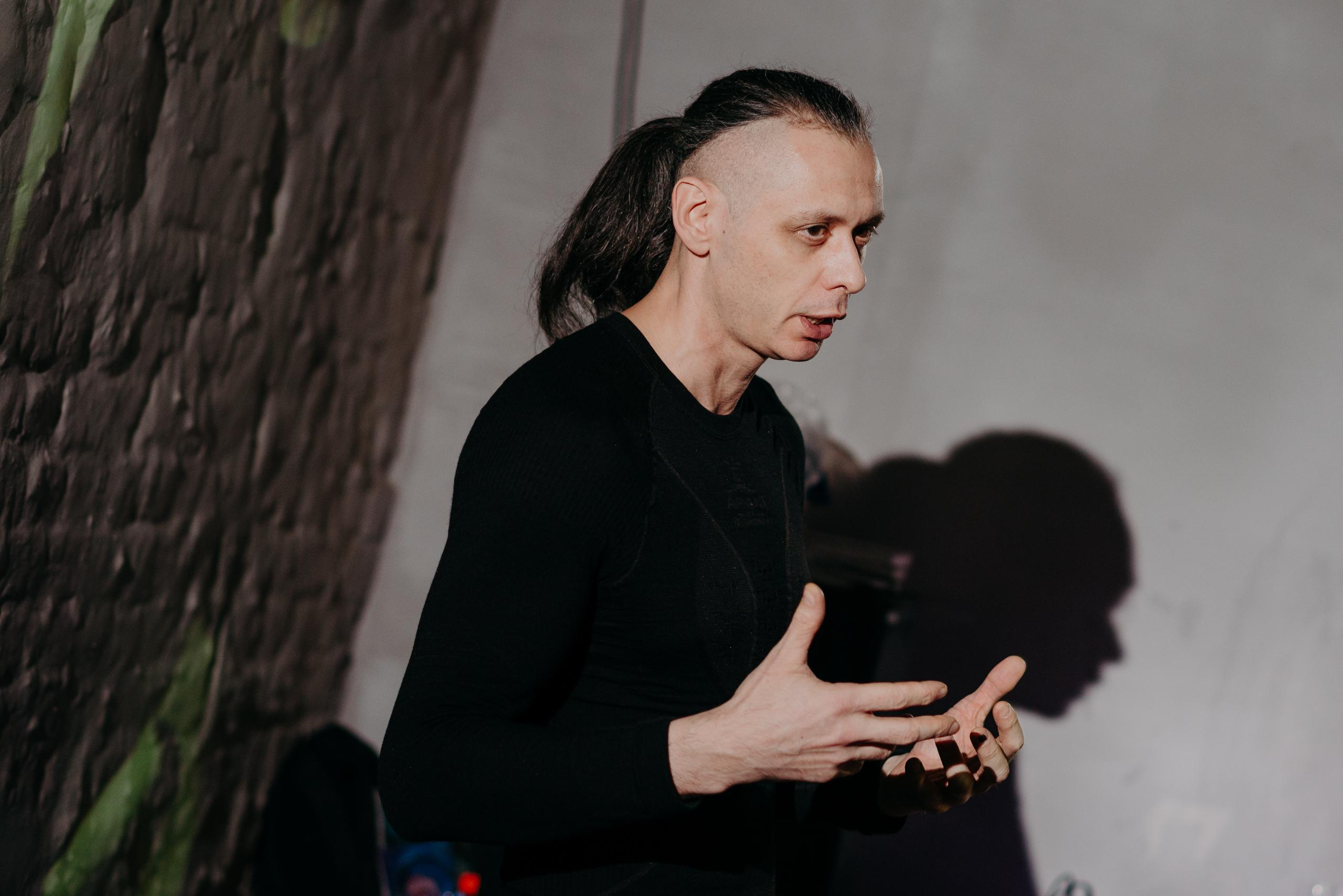 Издательство АСТ. Фотограф в Москве Илья Максимов