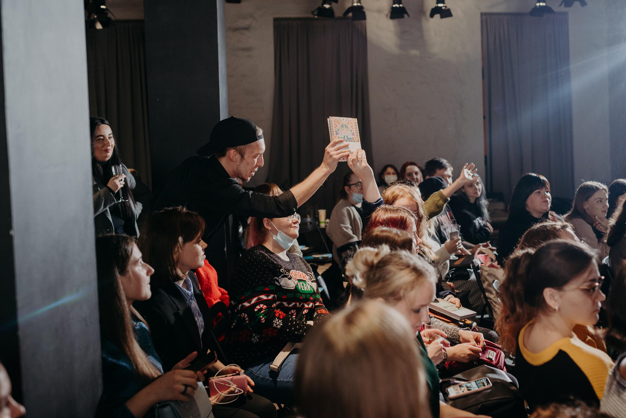 Издательство АСТ. Фотограф в Москве Илья Максимов