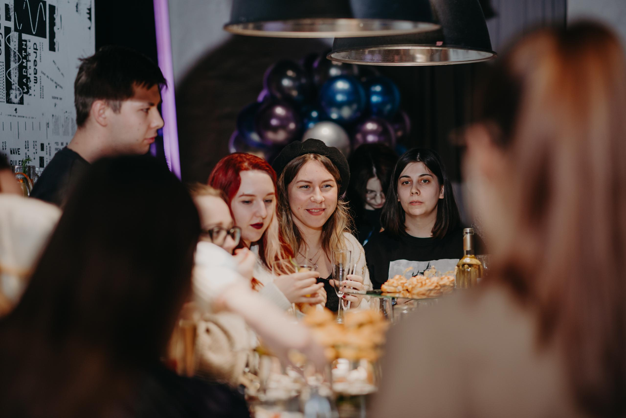 Издательство АСТ. Фотограф в Москве Илья Максимов