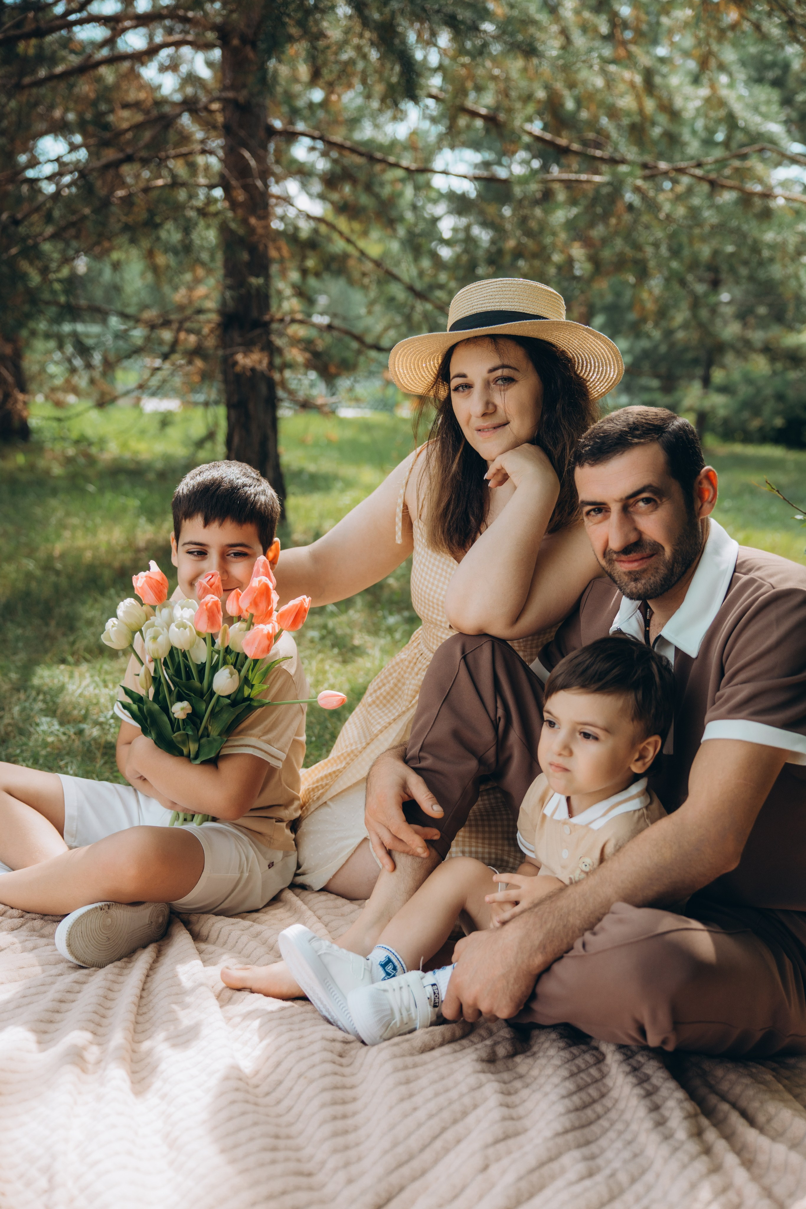 Семейная фотосессия в парке ЦПКиО. Свадебный, семейный фотограф в Иркутске Светлана Макаричева