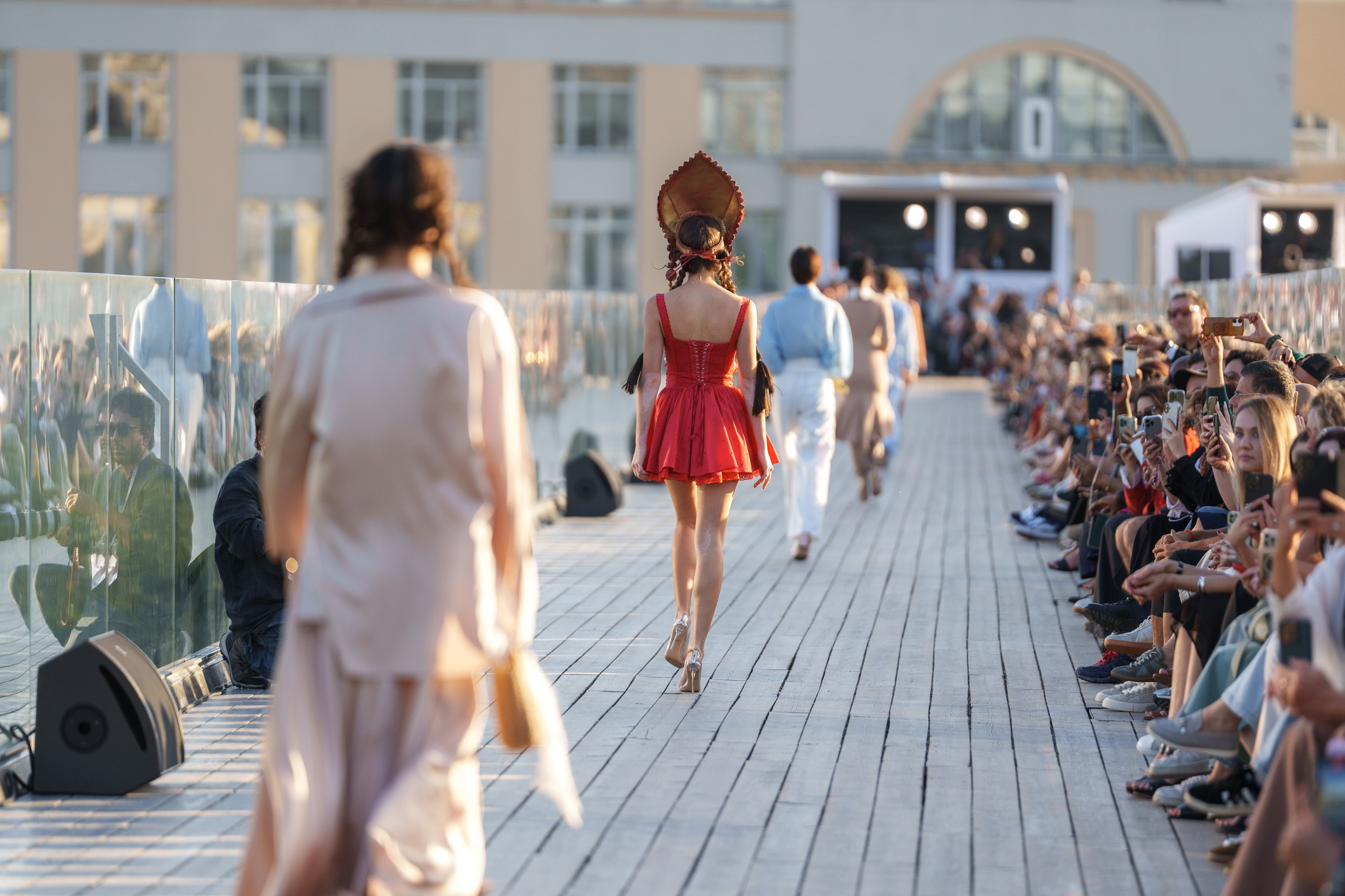 Moscow Fashion Week 2025 осень. Фотограф Николай Прокофьев модельные тесты в Москве