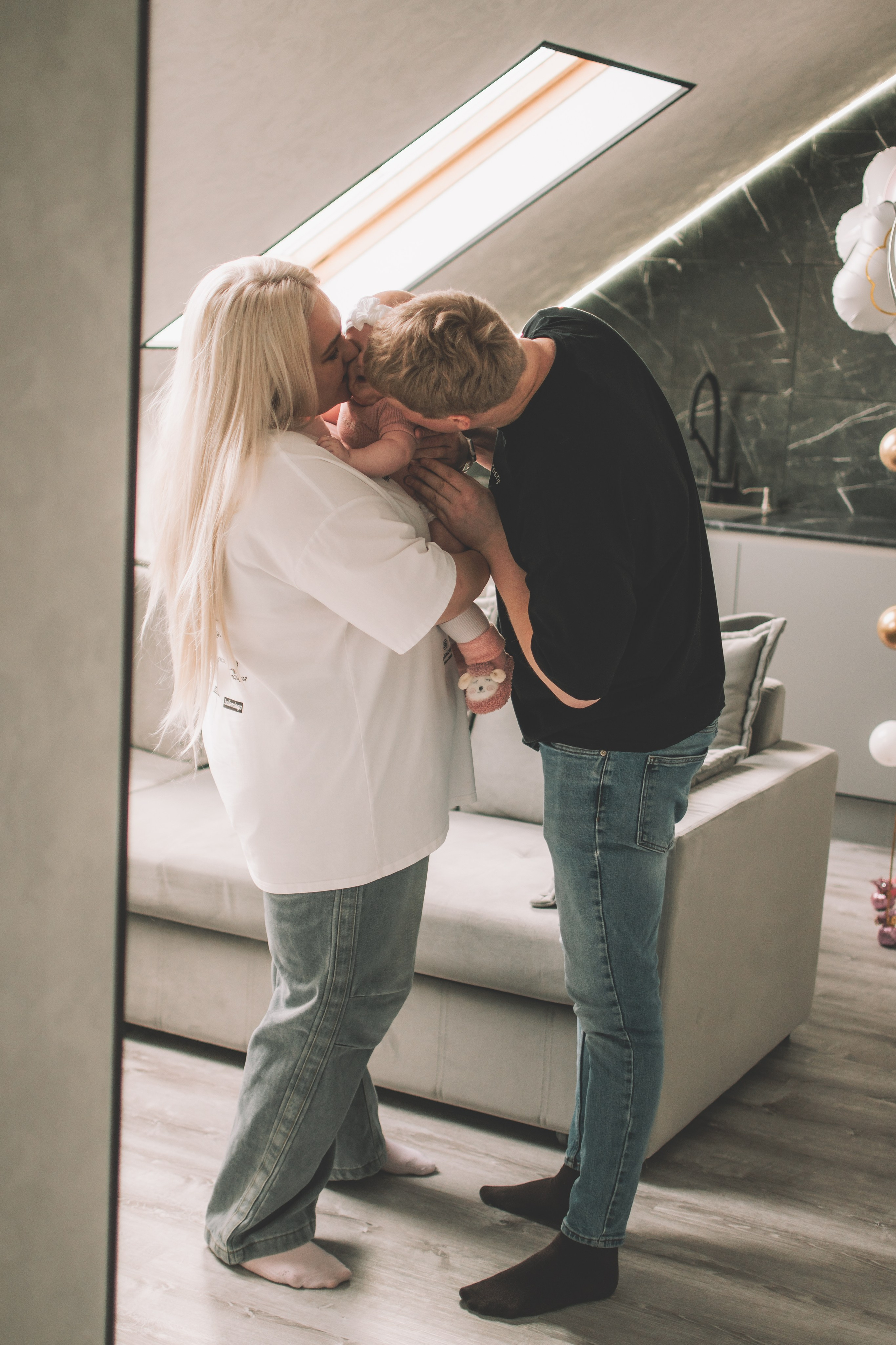 Съемка в честь полгодика. Семейный и свадебный фотограф Губкинский и Ставрополь