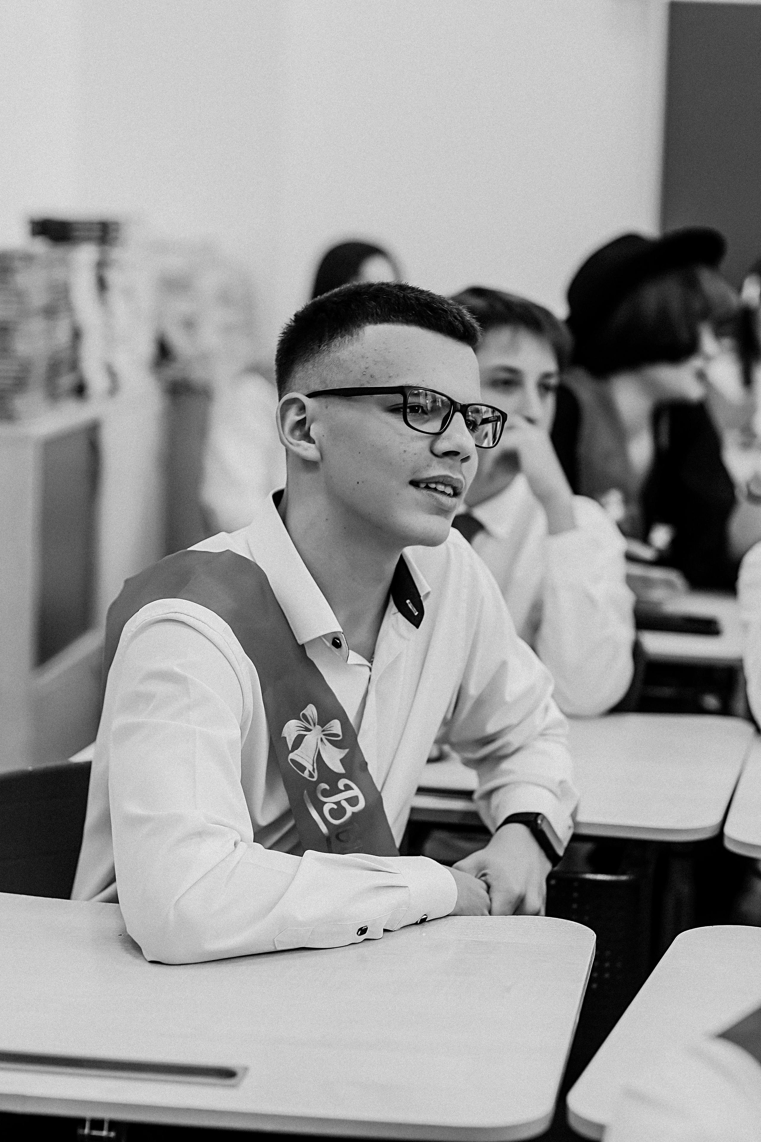 Последний звонок. Семейный фотограф Тюмень, фотограф на роды Салмина Мария