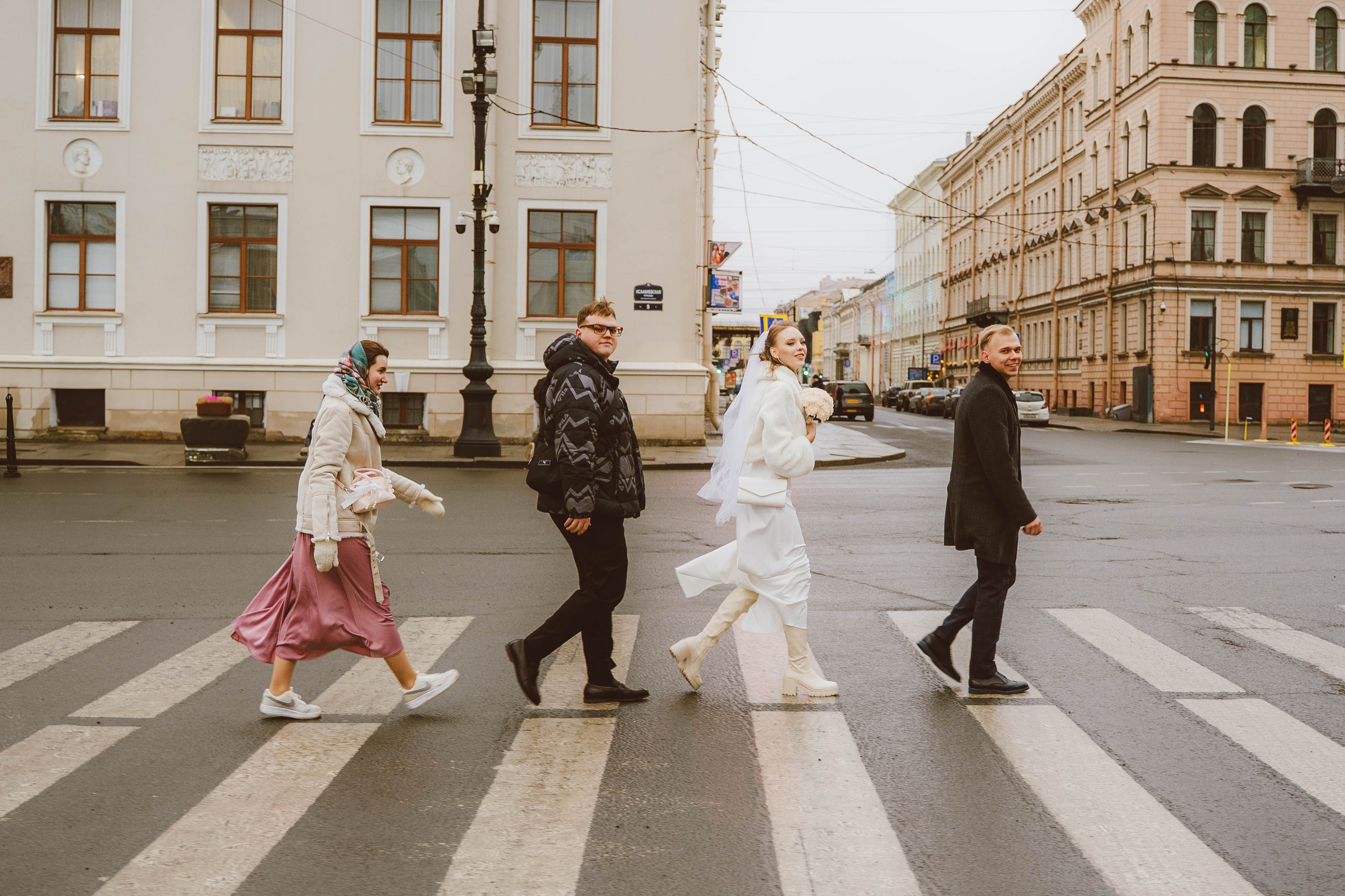 Свадьба. Александра Стрелина. Актриса с фотоаппаратом