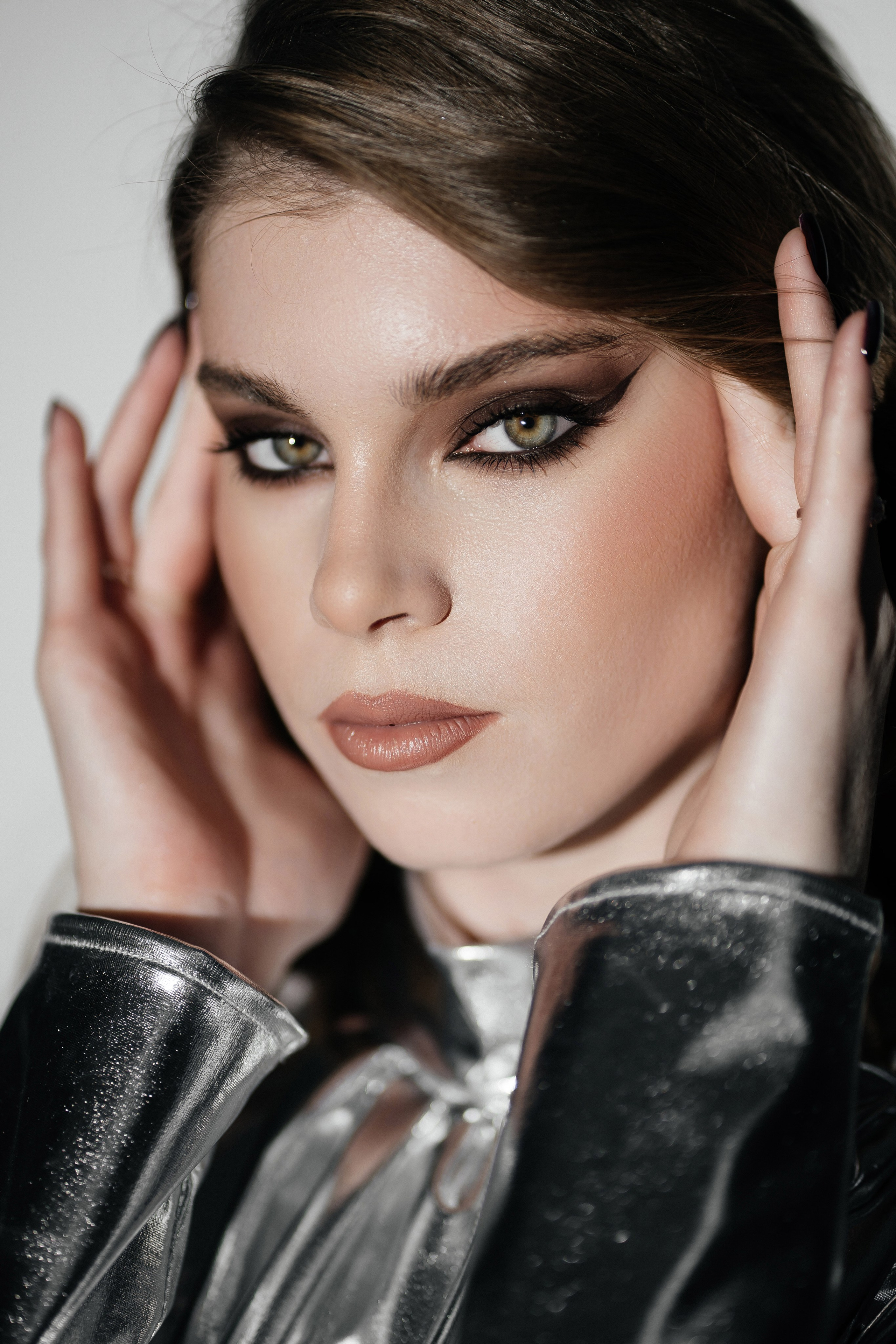 Женский портрет