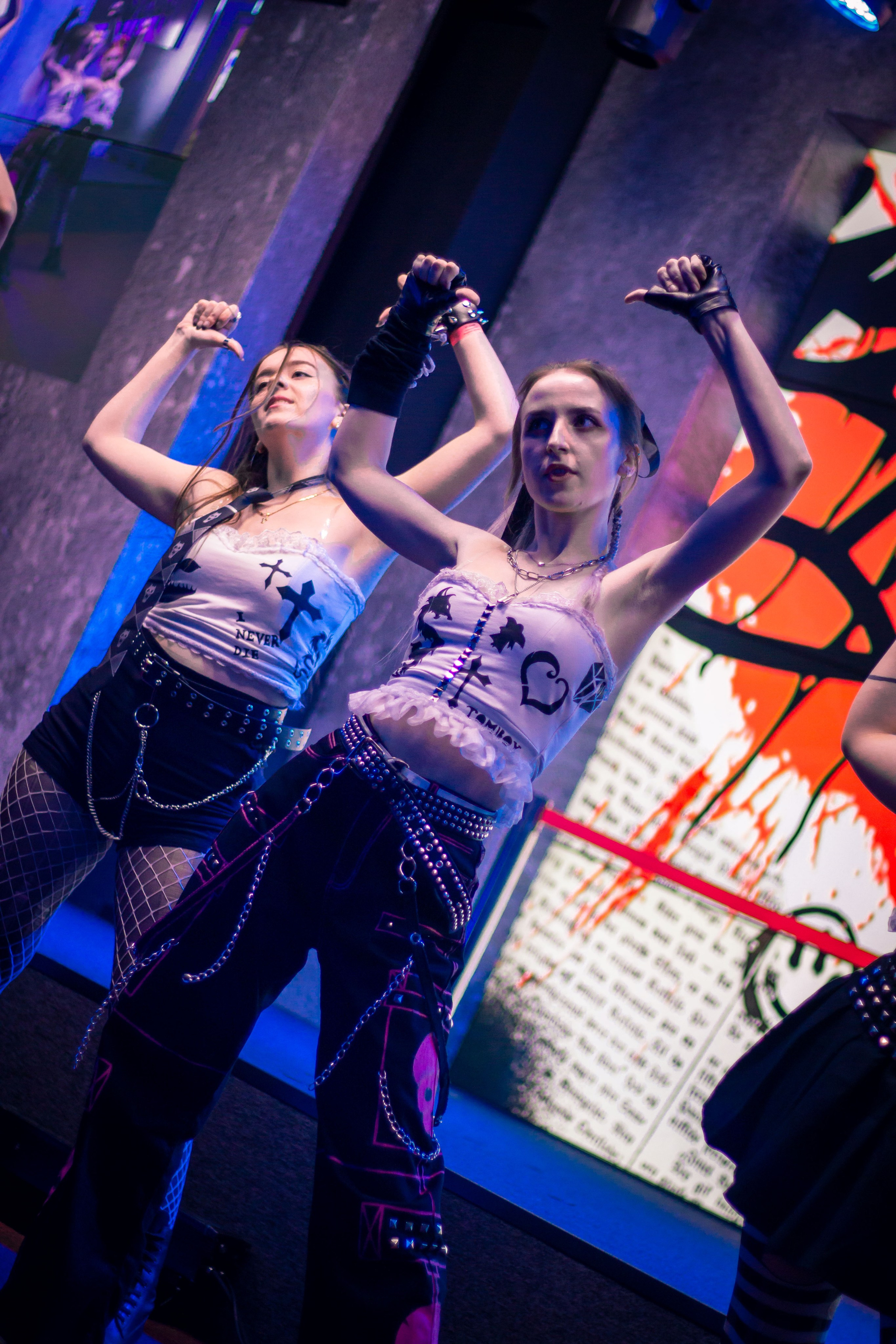 Фоторепортаж косплей-дефиле и танцев. Портретный и репортажный фотограф в Москве Кира Елинова