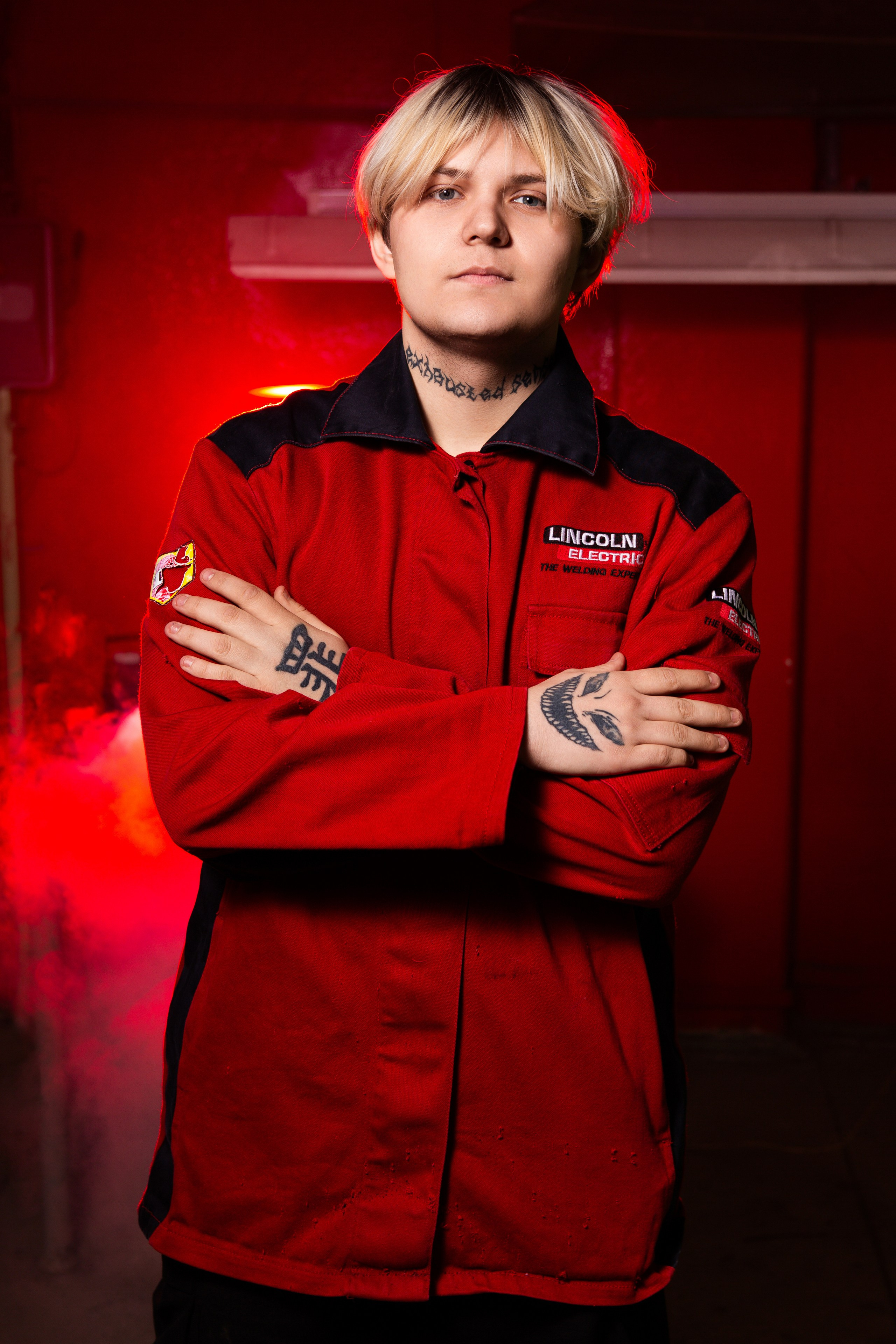 Портретная Фотосессия в Цеху для Выпускников Сварщиков | Твой Альбом Мценск. ТВОЙ АЛЬБОМ / ТВОИ ПРАВИЛА