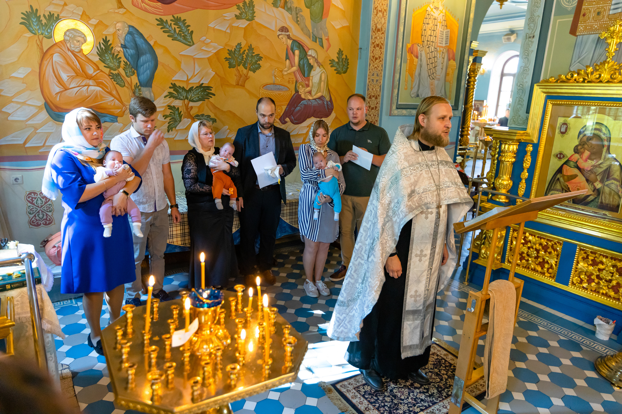 Солнечные крестины тройняшек. Репортажный фотограф Семён Борисов | Москва