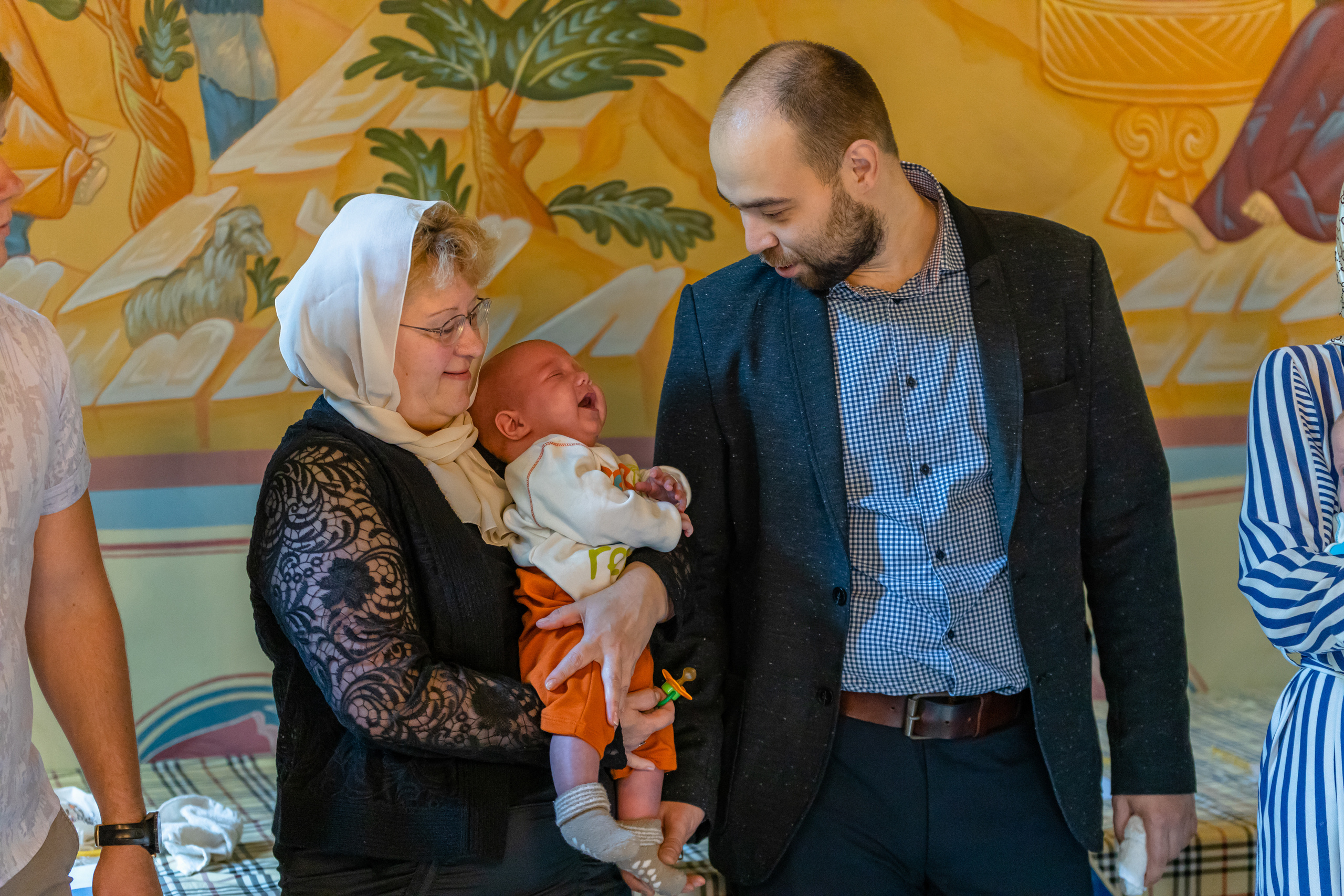 Солнечные крестины тройняшек. Репортажный фотограф Семён Борисов | Москва