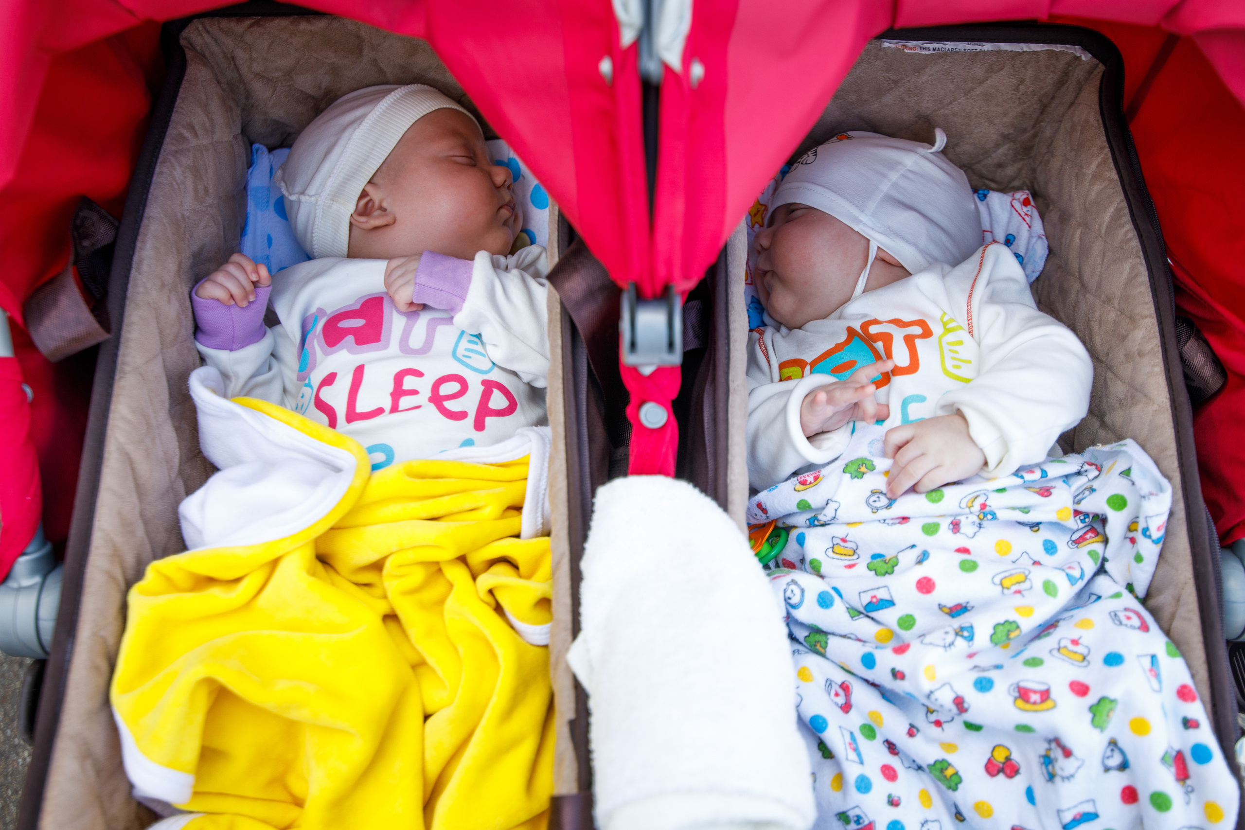 Солнечные крестины тройняшек. Репортажный фотограф Семён Борисов | Москва