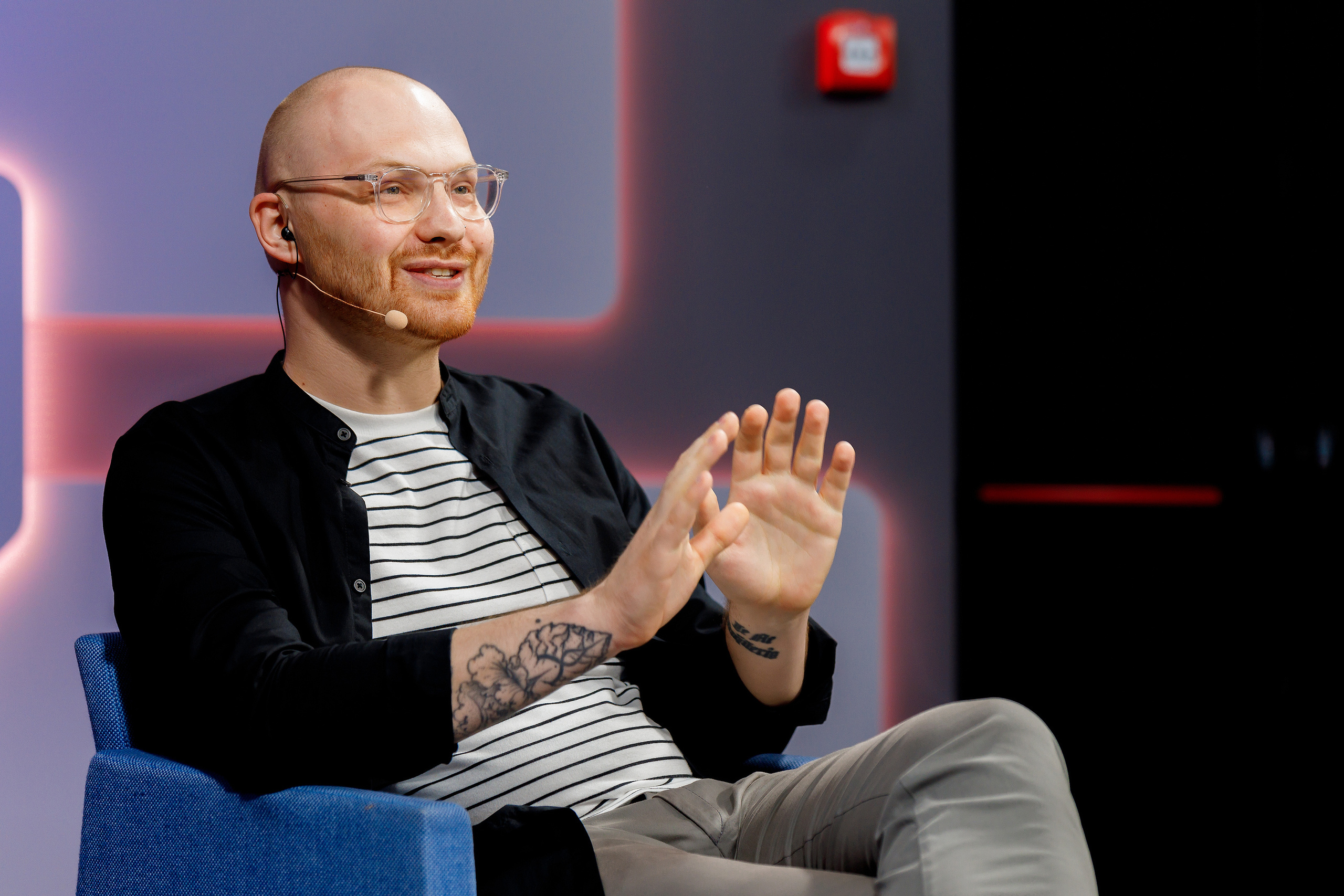 Фотоотчёт с онлайн-конференции НЛЕ 2020. Репортажный фотограф Семён Борисов | Москва