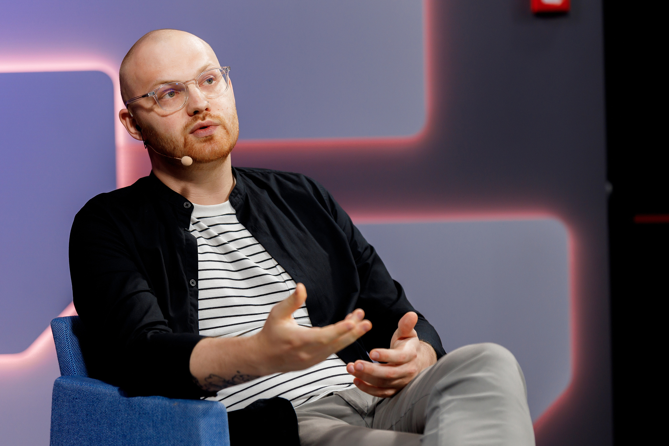 Фотоотчёт с онлайн-конференции НЛЕ 2020. Репортажный фотограф Семён Борисов | Москва