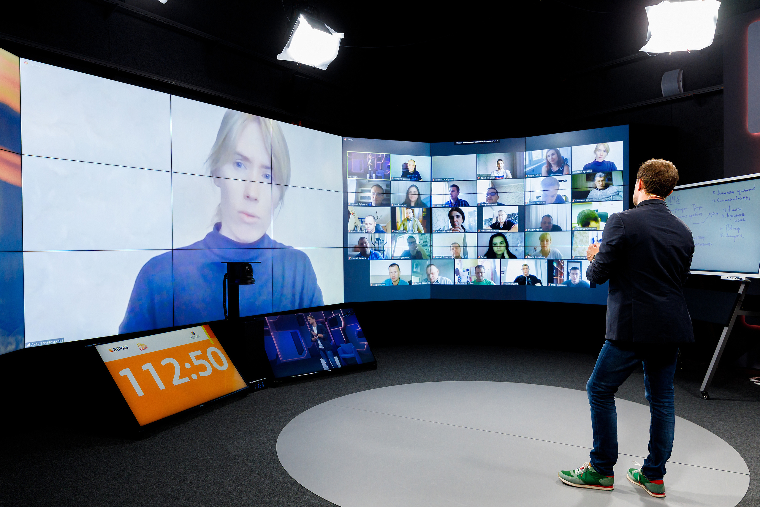 Фотоотчёт с онлайн-конференции НЛЕ 2020. Репортажный фотограф Семён Борисов | Москва