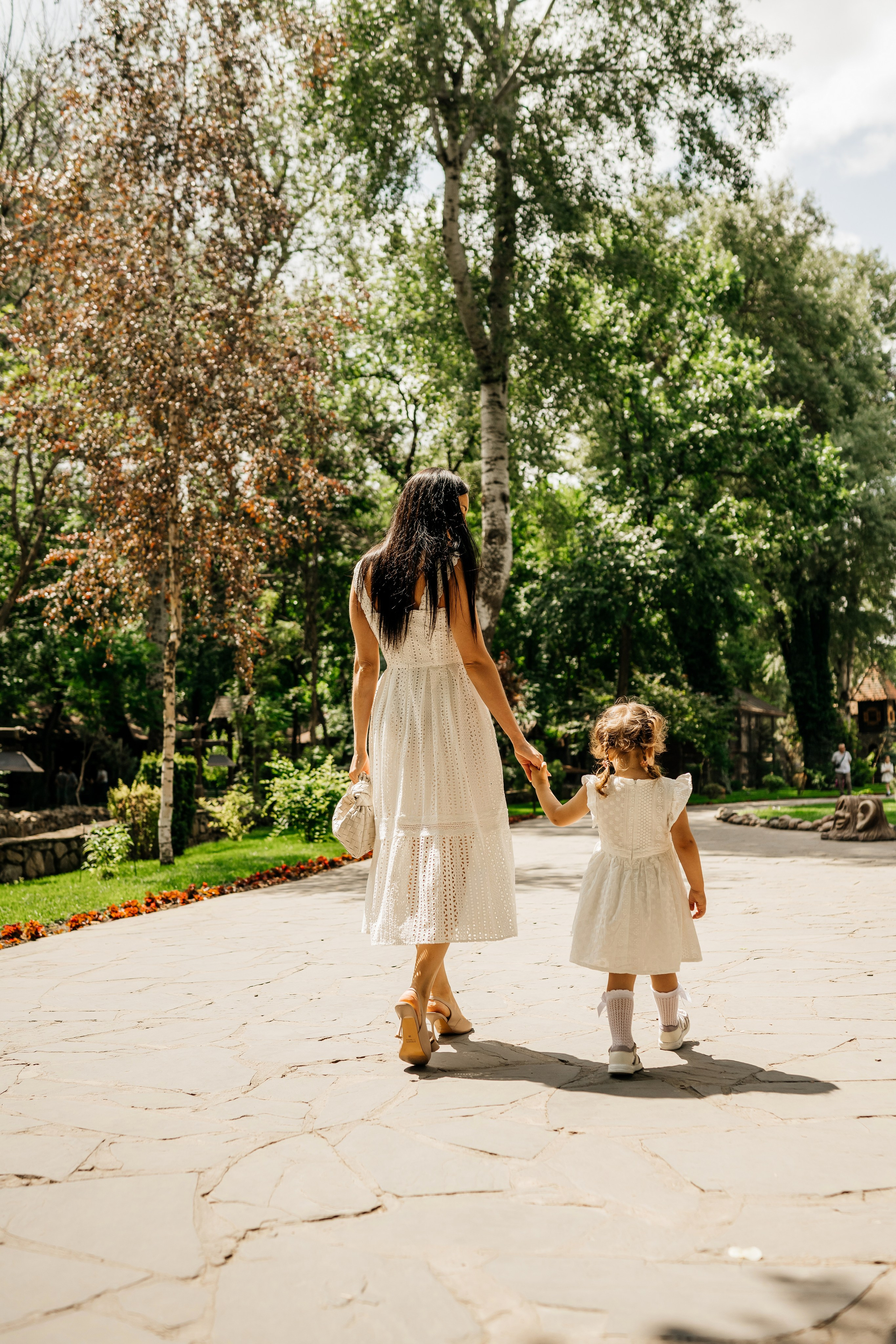 Семья Дарины в парке Лога. Фотограф в Каменске-Шахтинском Ольга Сагал