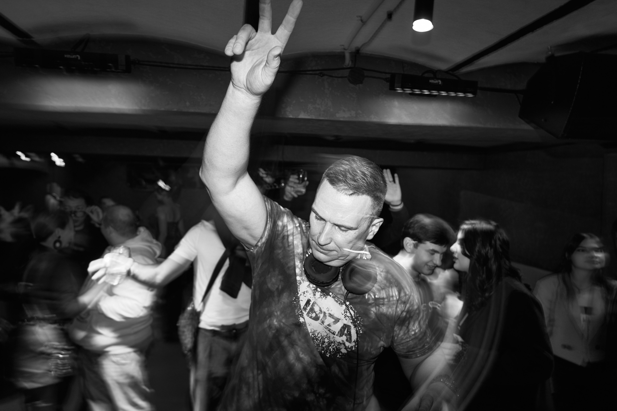 Артефакт. Фотограф во Владивостоке