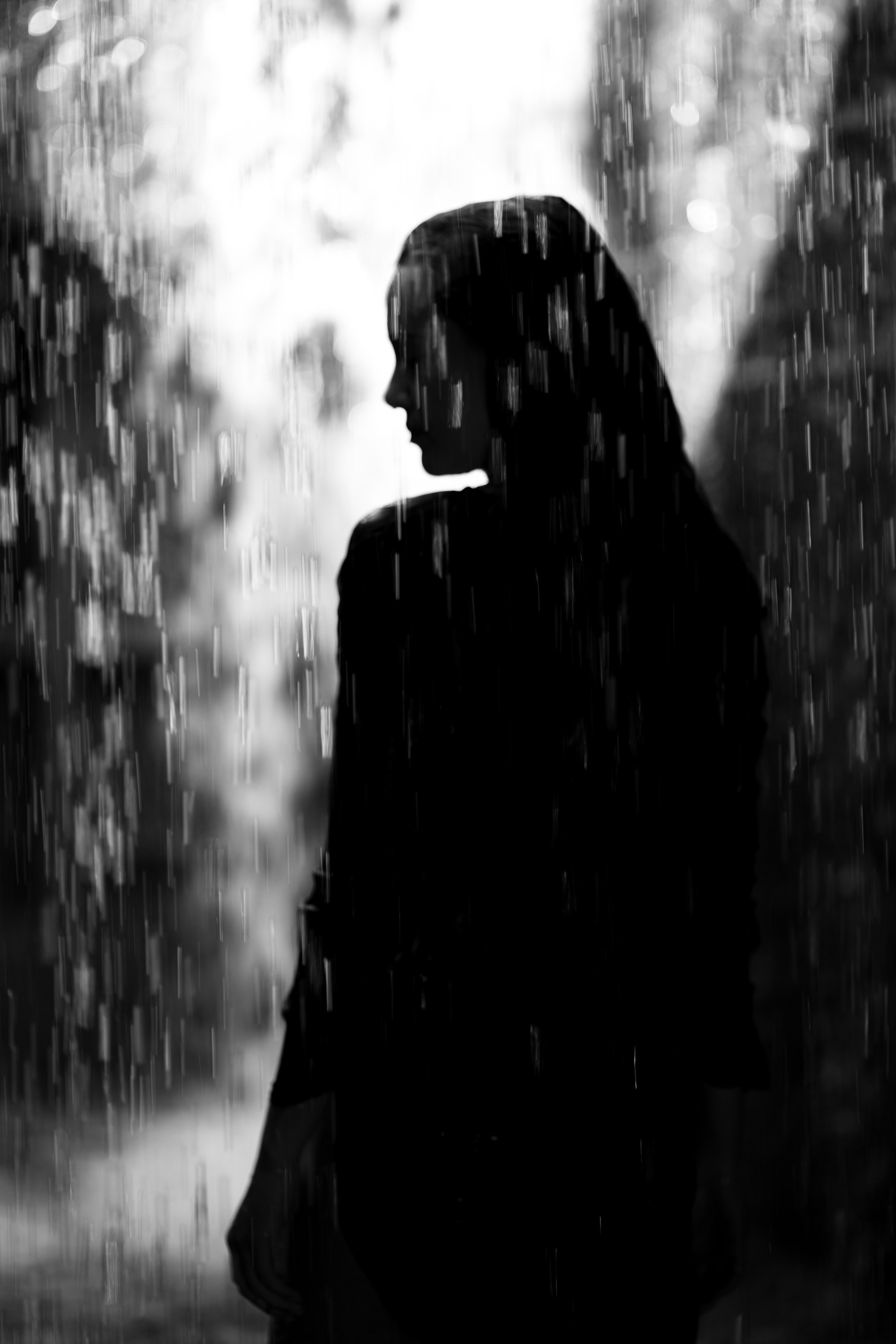 девушка в воде