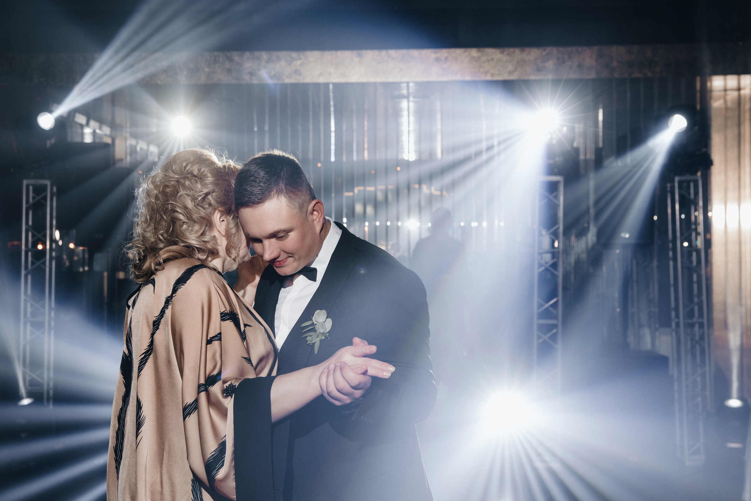 Саша и Миша. Свадебный фотограф и видеограф Когай Дмитрий и Юлия