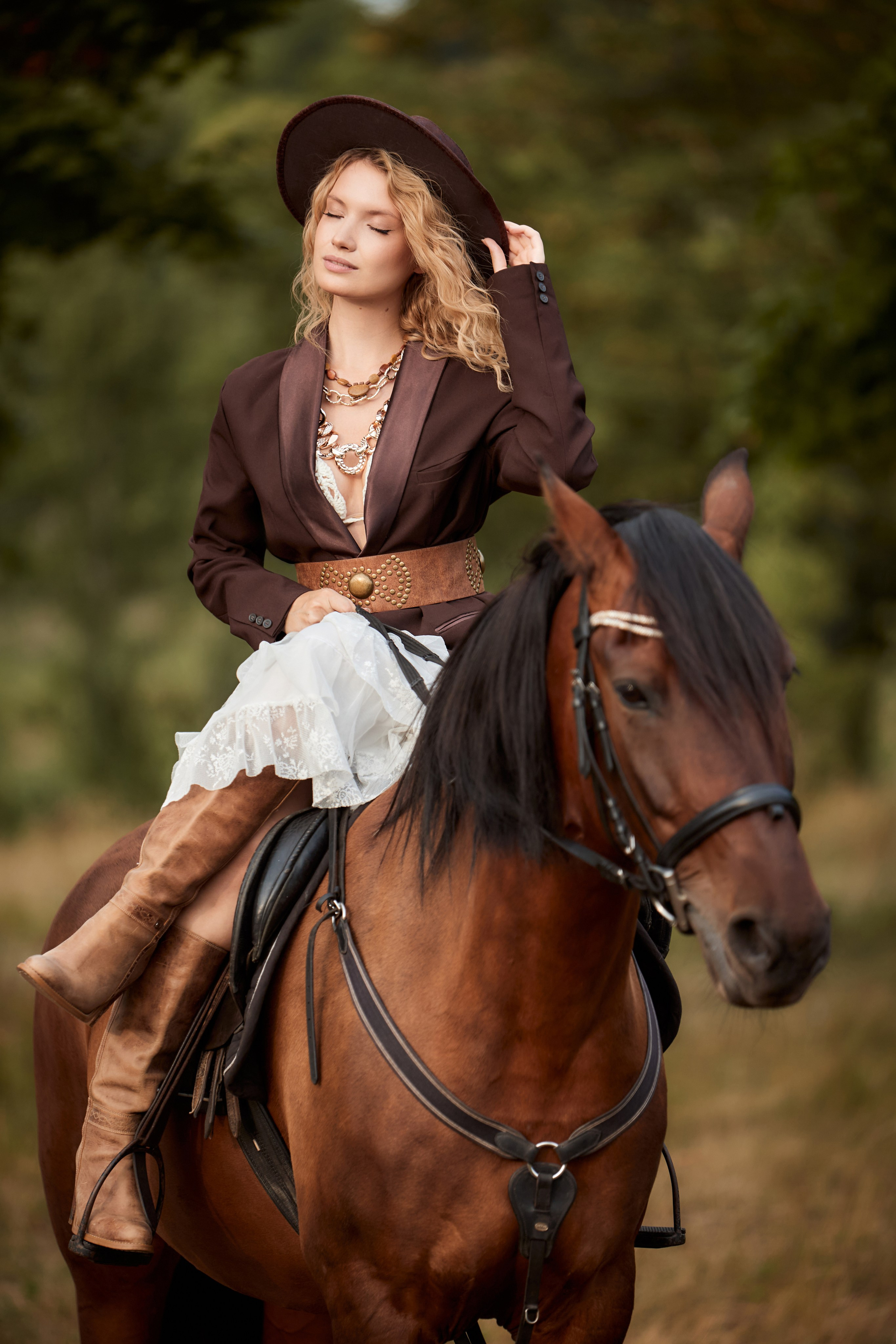 С ЛОШАДКОЙ. Фотограф Татаринов Андрей (Донецк / Макеевка)