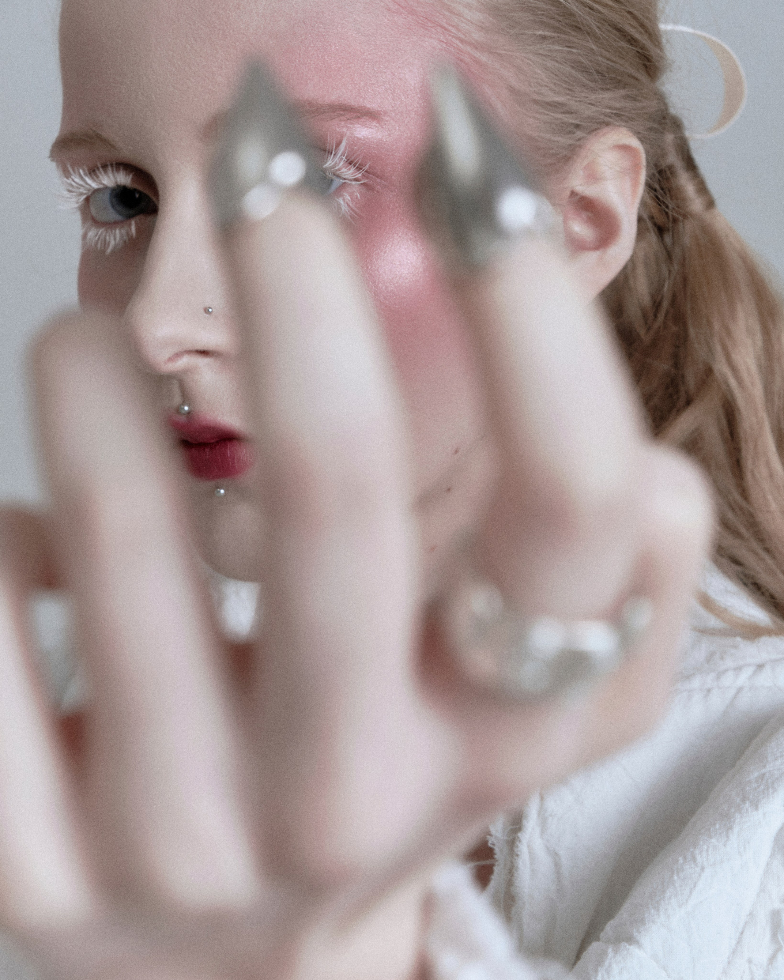 White Flowers. Rischele