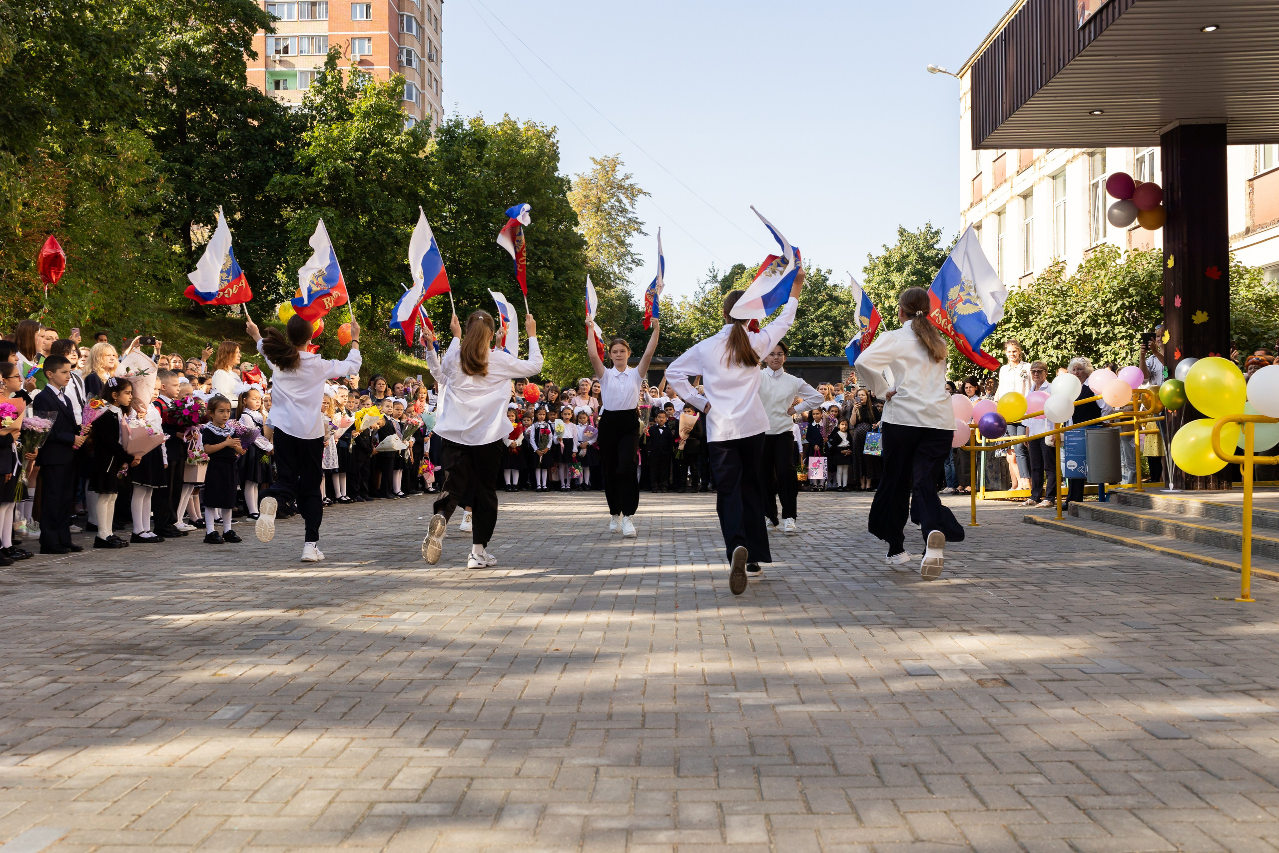 Линейка 1 сентября. Профессиональный Фотограф в Москве Андрей Славнов