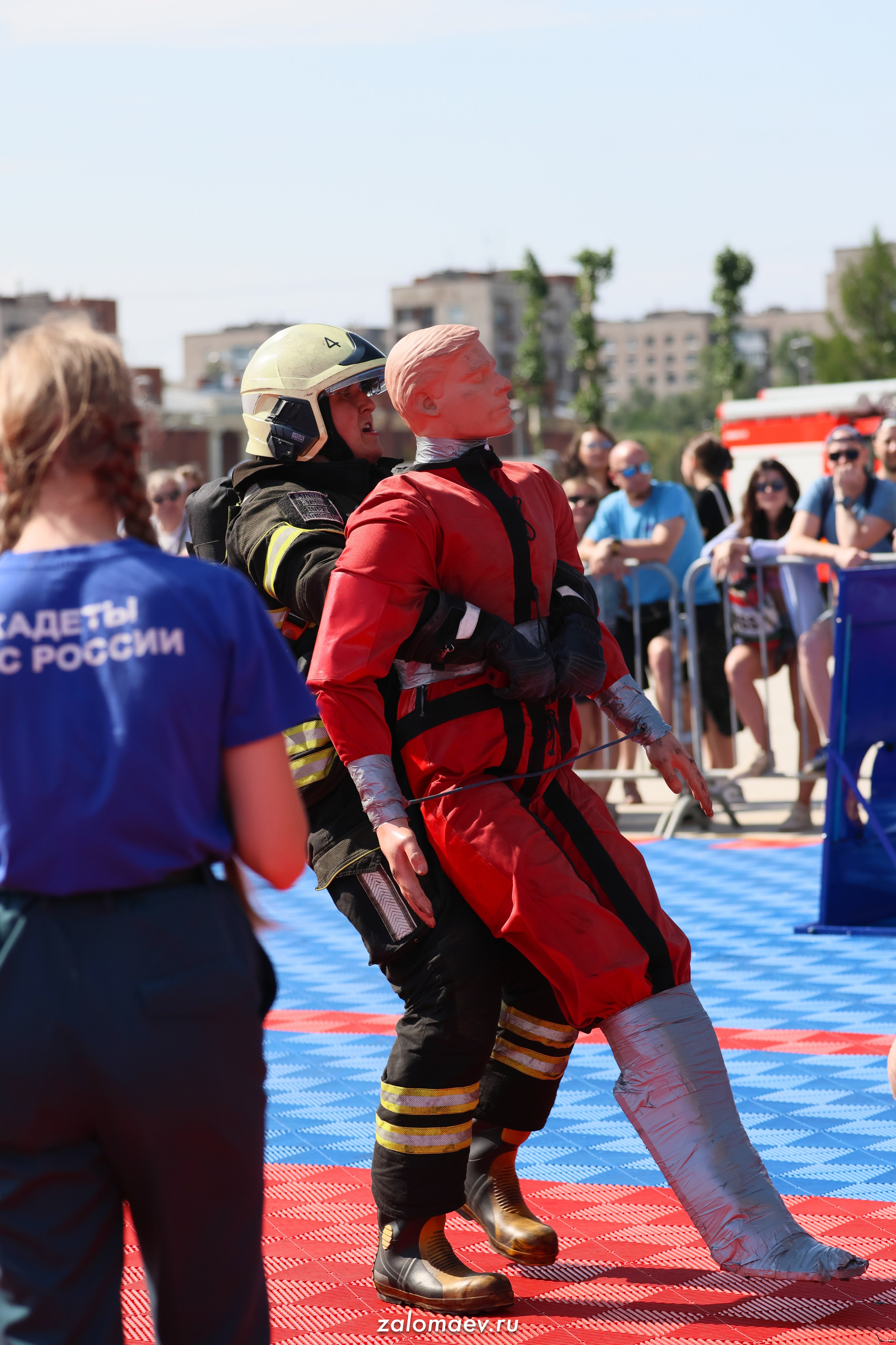 Сильнейший пожарный. Фотограф Александр Заломаев