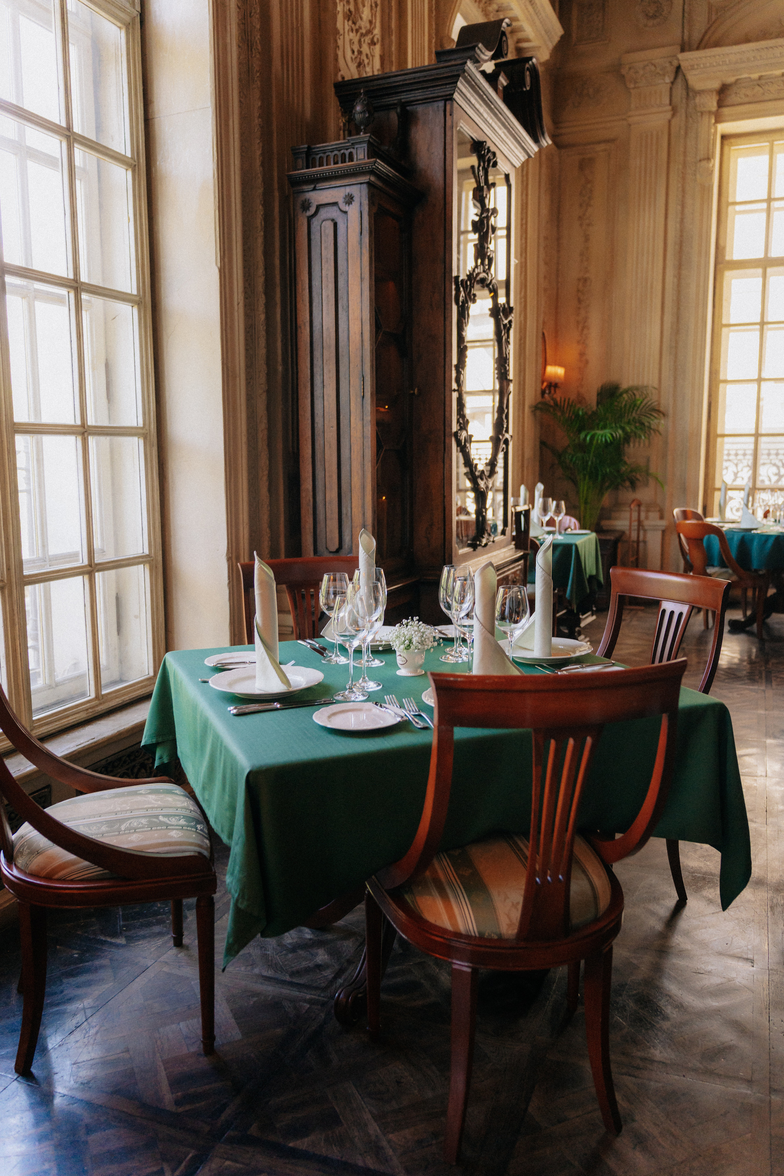 Свадебная фотосессия в Ресторане Пушкин (условия проведения съемки)