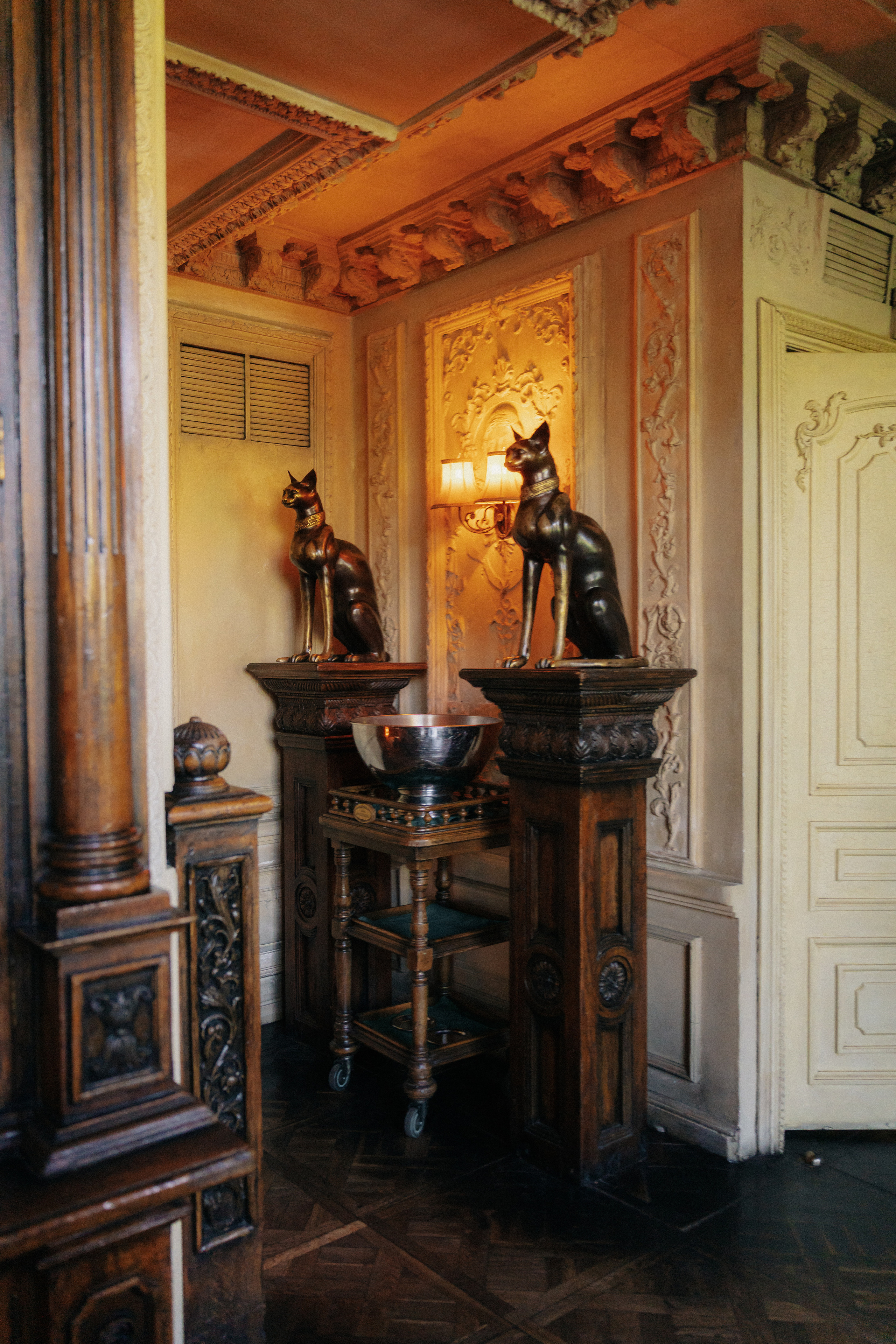 Свадебная фотосессия в Ресторане Пушкин (условия проведения съемки)