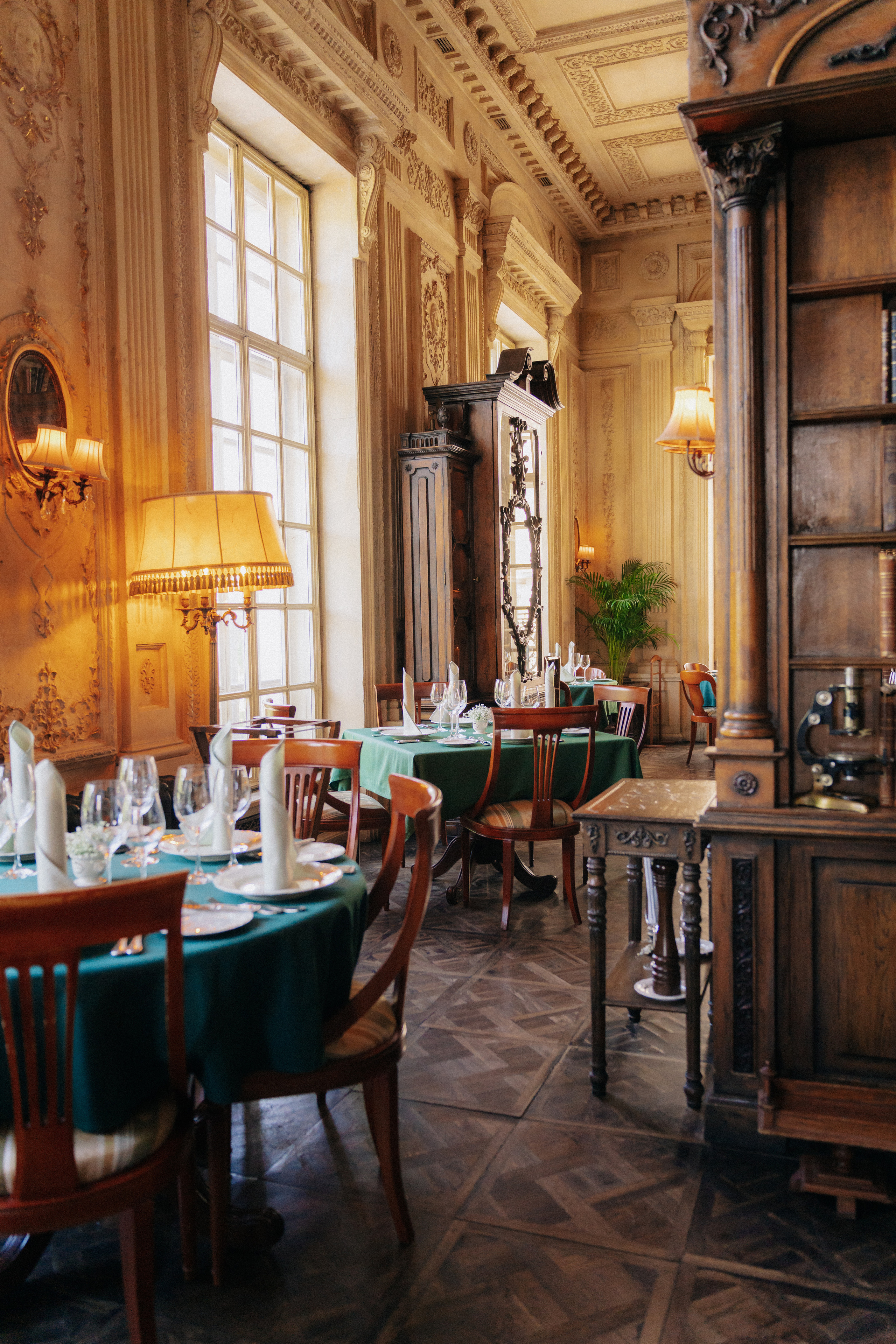 Свадебная фотосессия в Ресторане Пушкин (условия проведения съемки)