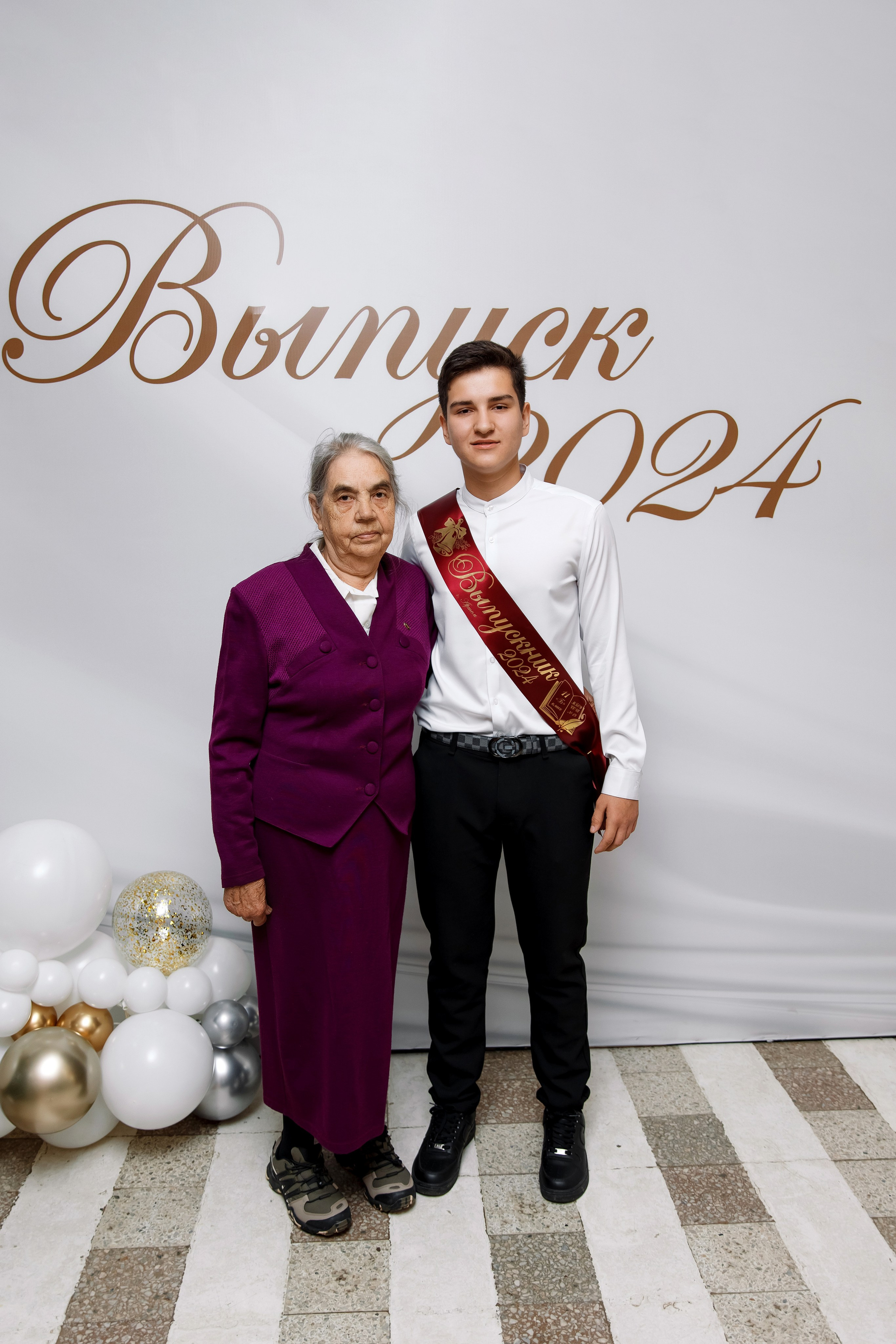 11 класс Последний звонок. Фотограф Любовь Корниенко, Примоский край