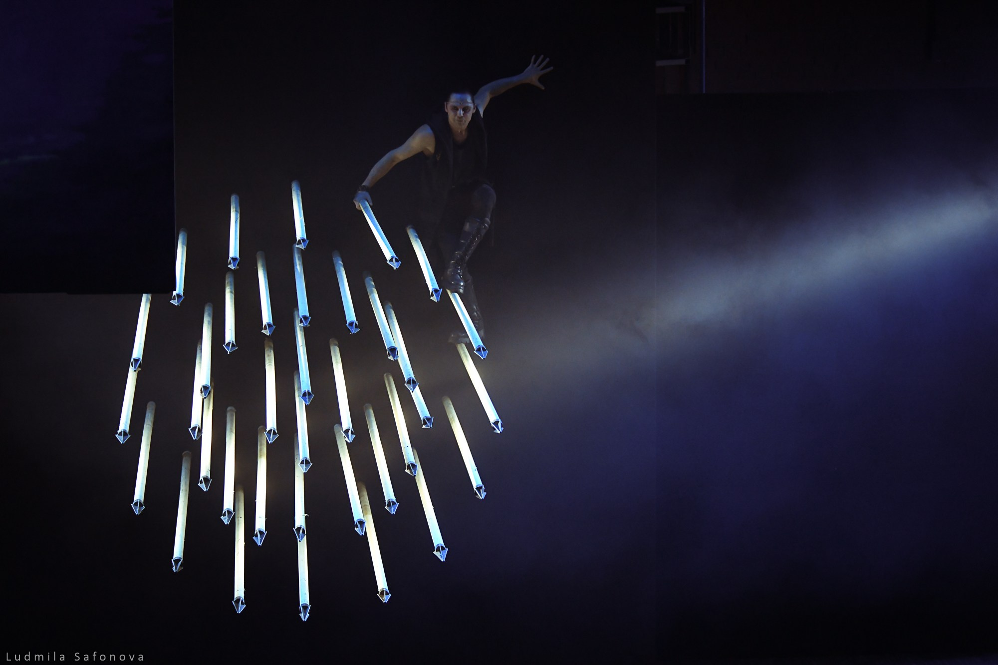 Скорпи-он. Дмитрий Бозин. Театр Виктюка. Lucytheatre