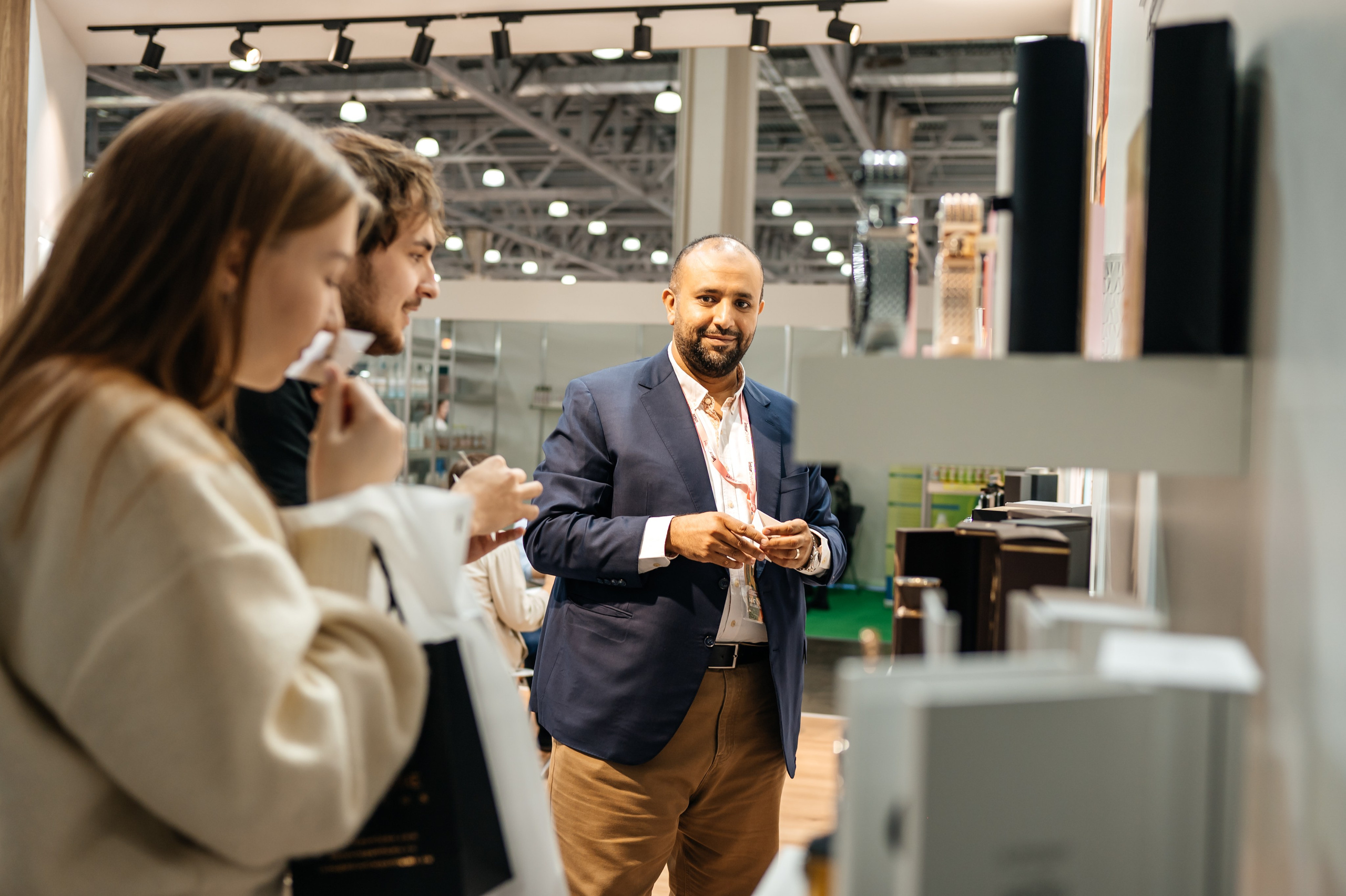 Almas parfumes Intersharm 2025. Фотограф в Москве Елена Брюханова