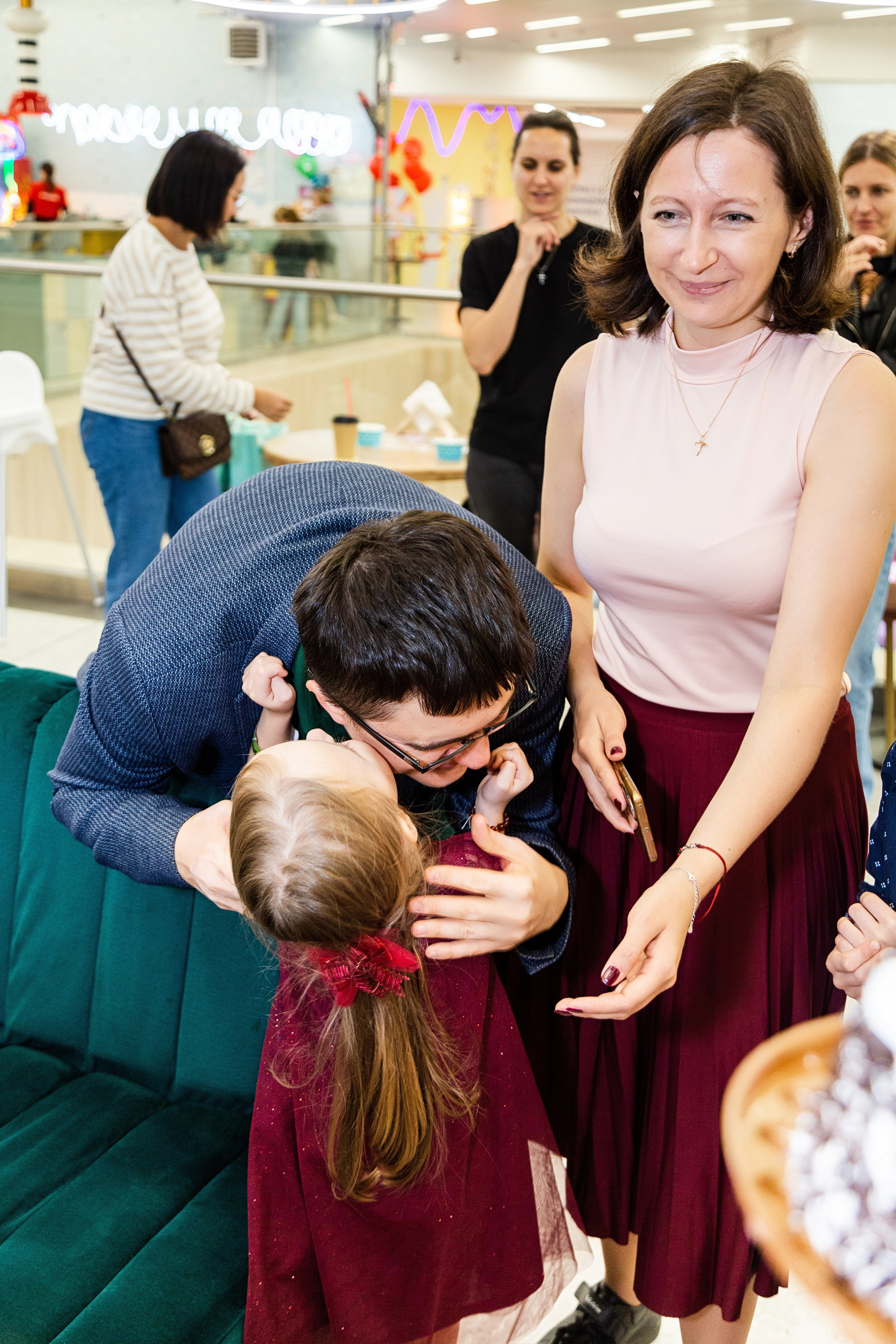 Лиде и Лизе 6 лет. Детский фотограф видеограф в Хабаровске Михаил Орлов