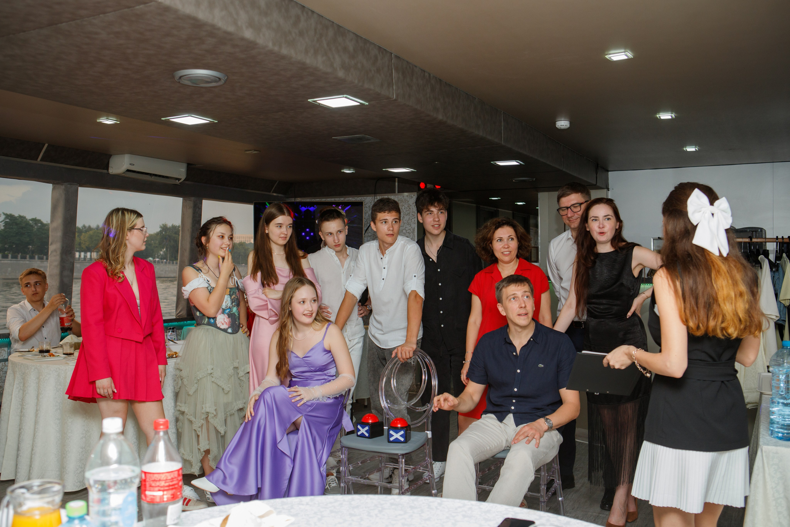 9 класс / Гимназия № 1558 имени Росалии де Кастро / Выпускной. Детский и семейный фотограф Мария Киселёва. Москва